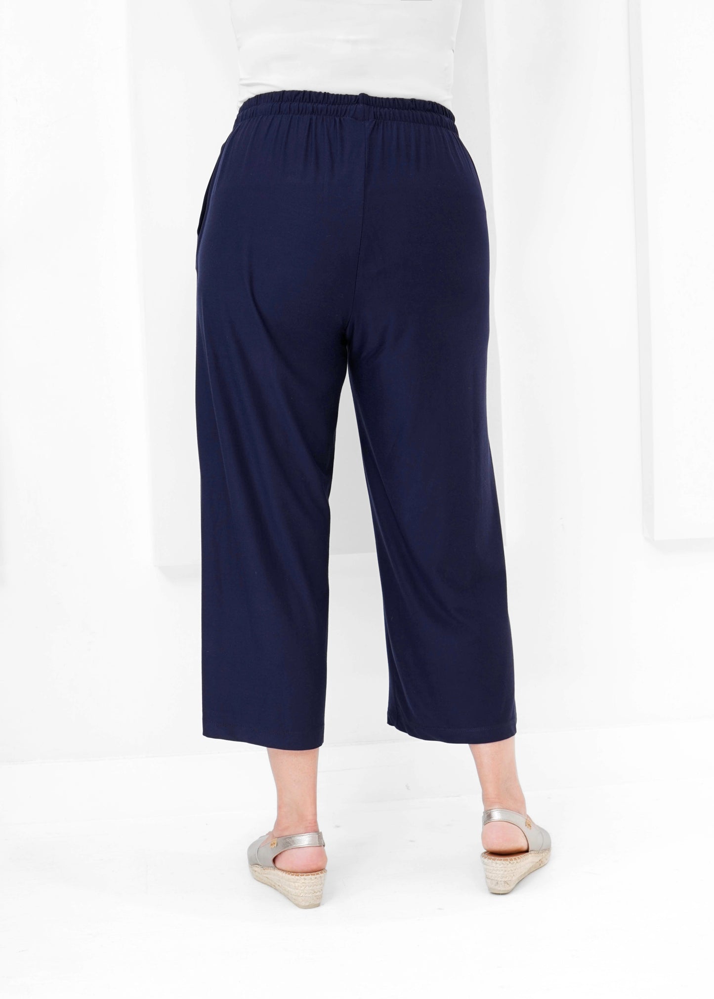 Pure - Bamboo Crop Pant