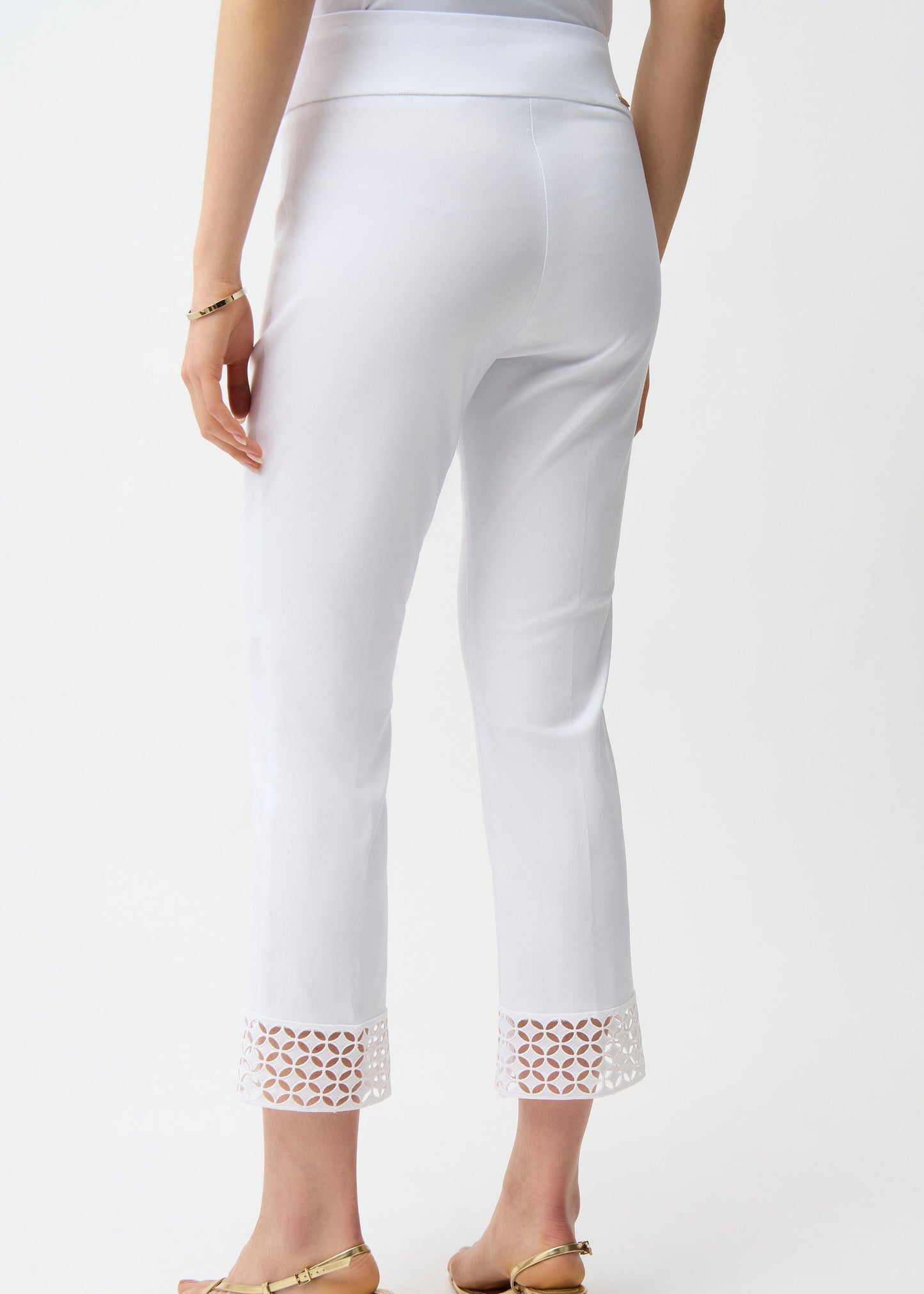 Joseph Ribkoff - Millennium Pull-On Crop Pants With Guipure Detail