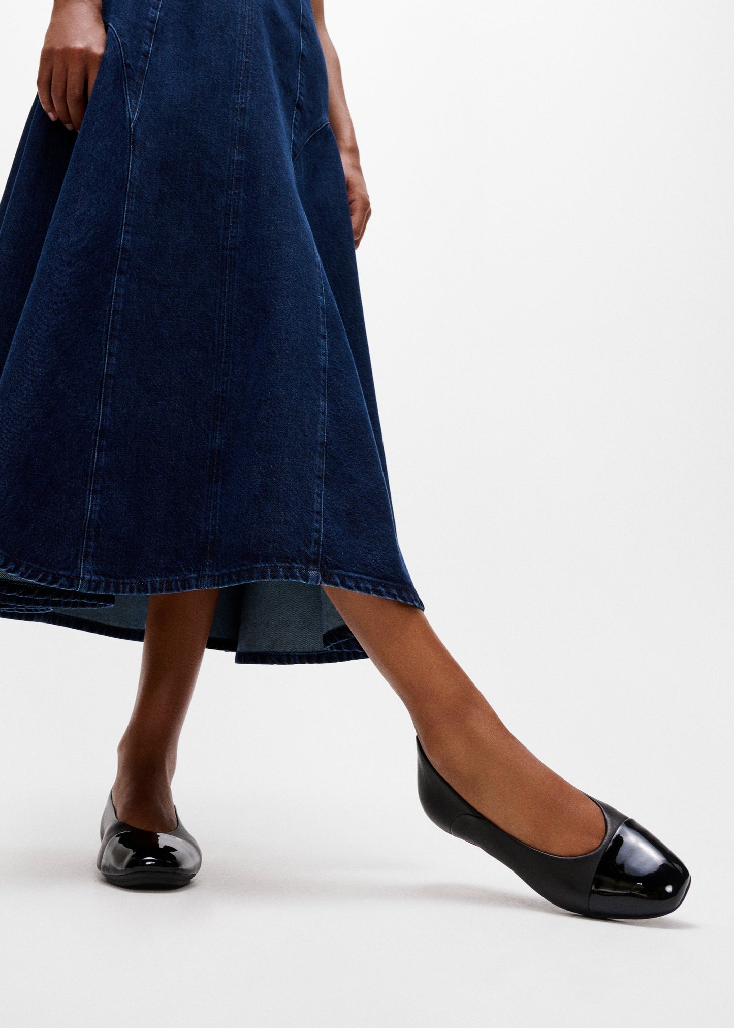 FitFlop - Danser Cap-toe Leather Ballet Flats