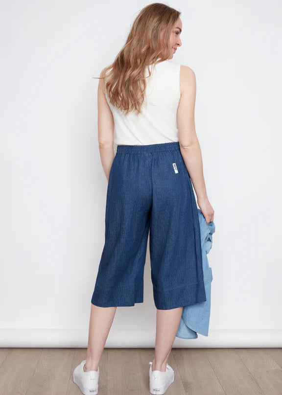 Julei - Brooke Capri