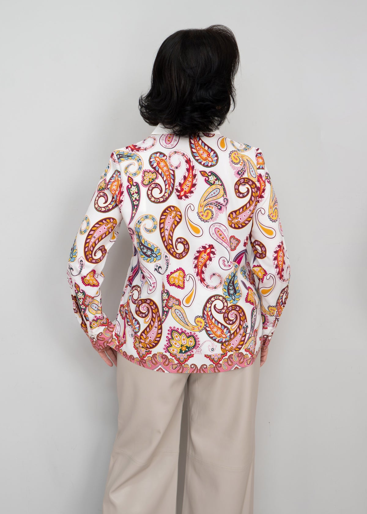 Herzens - Paisley Print V-Neck Blouse