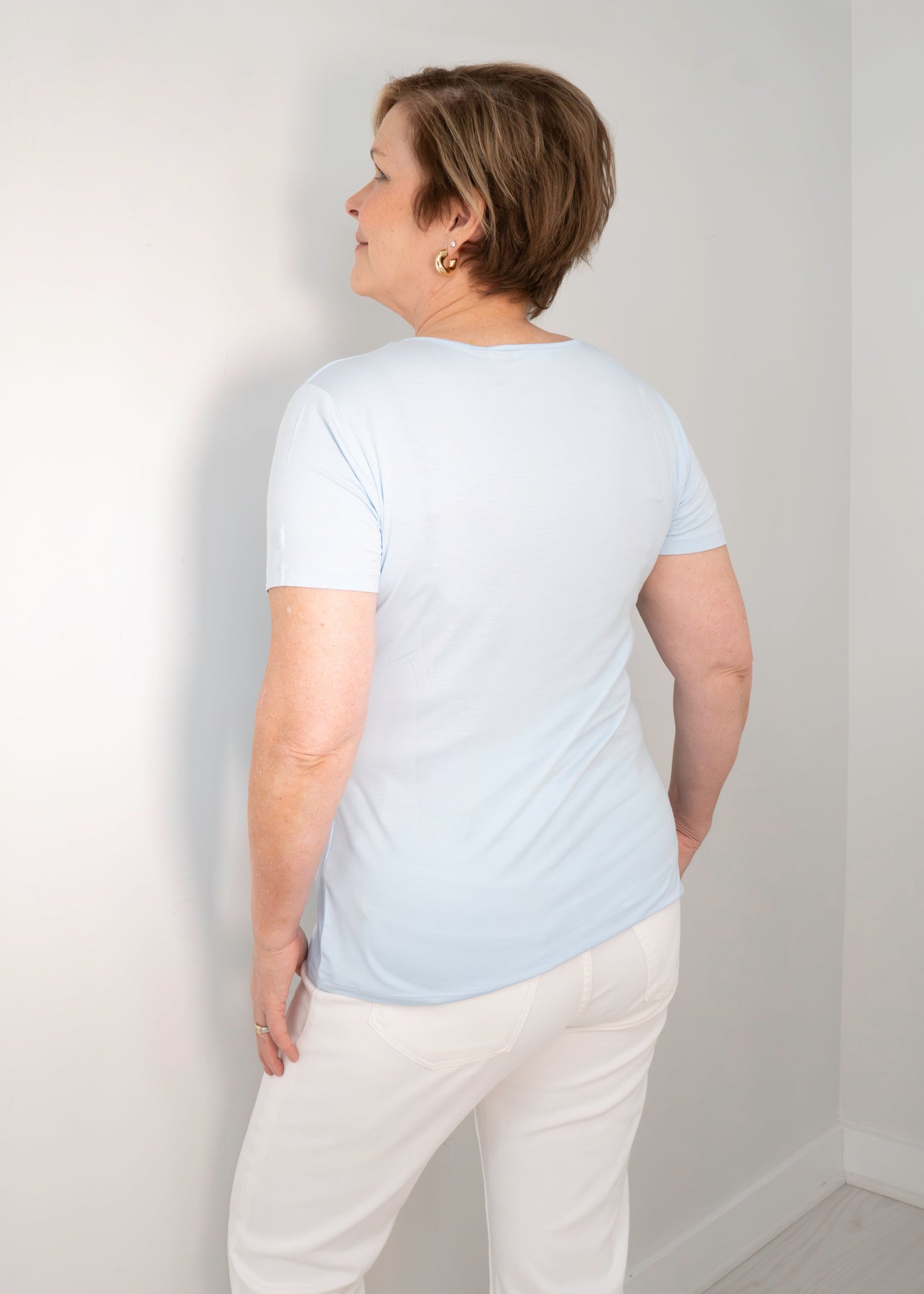 Yest - Ramona Essential Tee