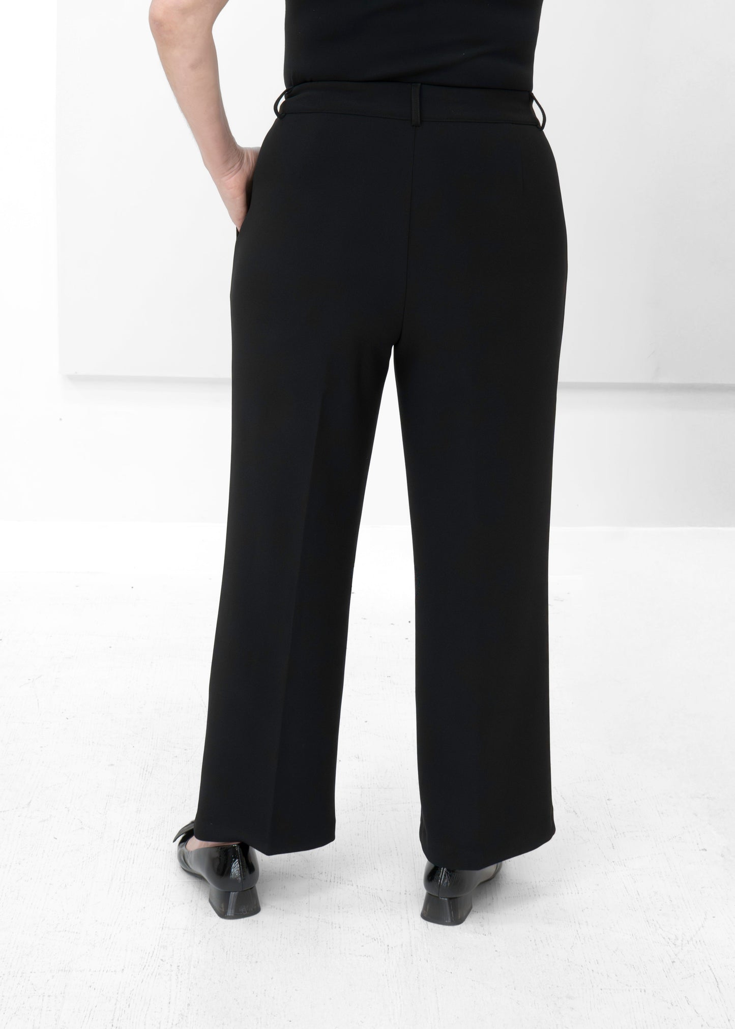 Lisette - Paris Ankle Trouser