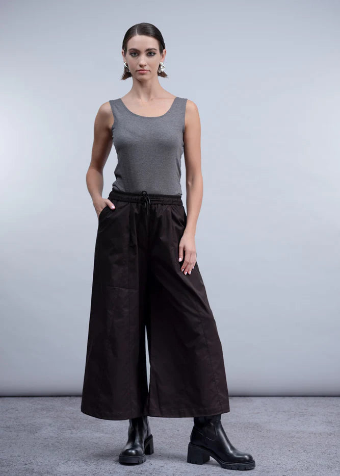 Haako - Wide Leg Drawstring Pant