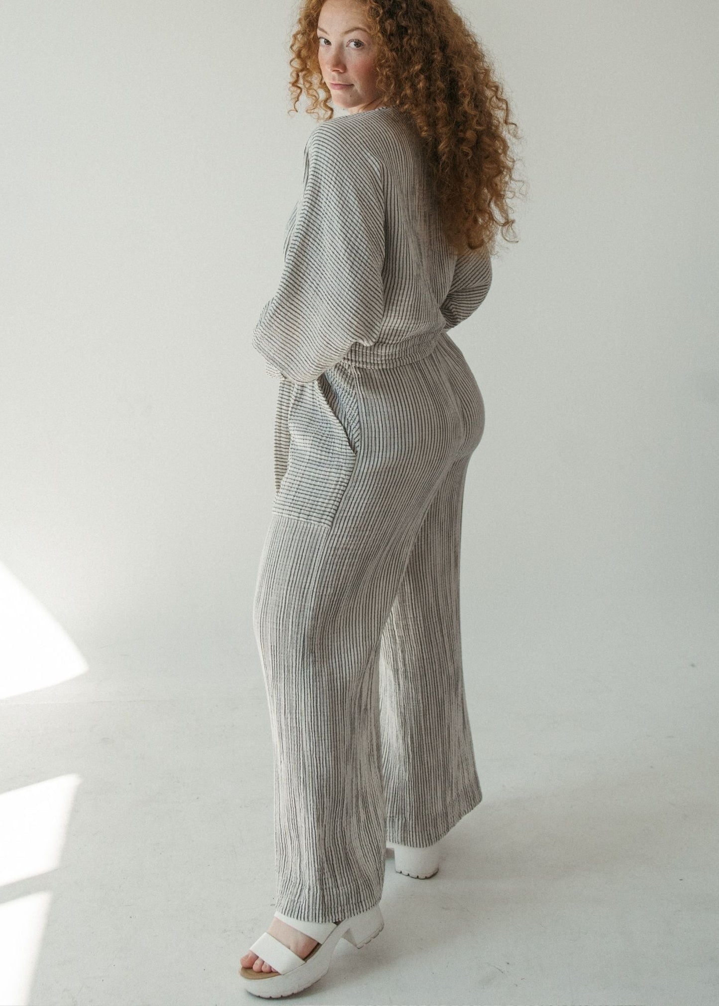 Pokoloko - Striped Crinkle Pocketed Pant