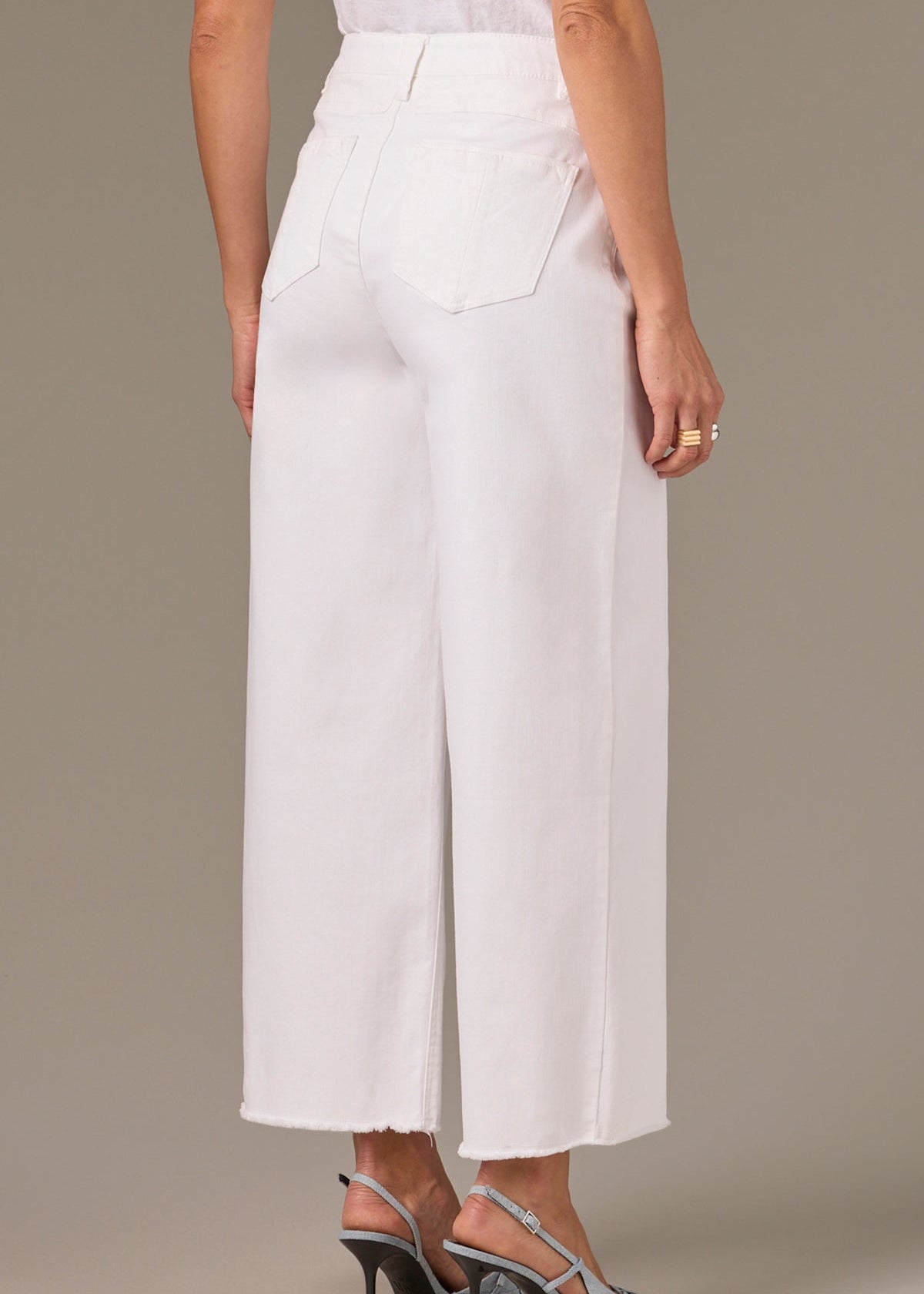 Wit & Wisdom - Wyatt Wide Boyfriend Sky Rise Jeans