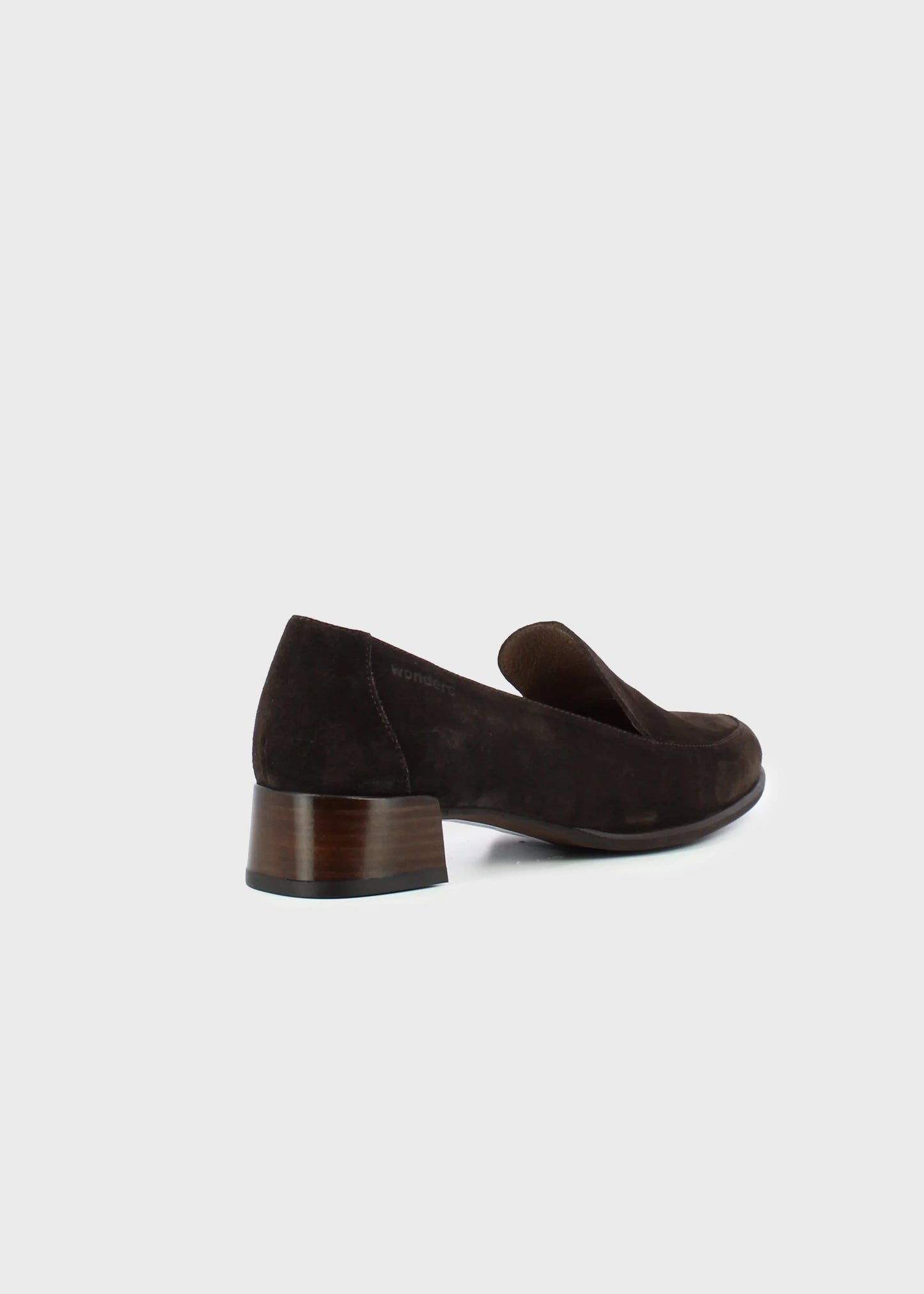 Wonders - Pointed Toe Suede Loafer