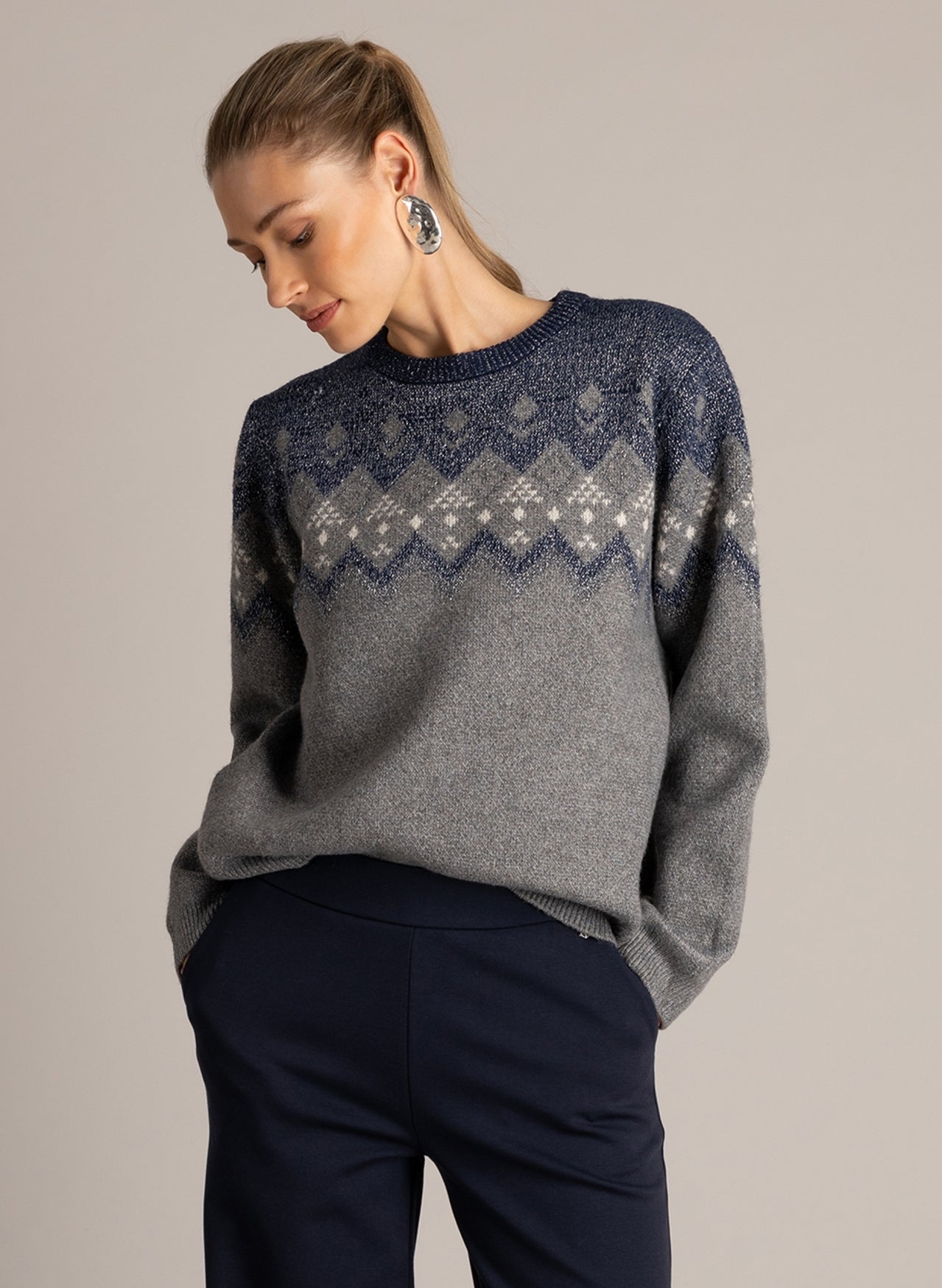 Yest - Ulinda Sweater