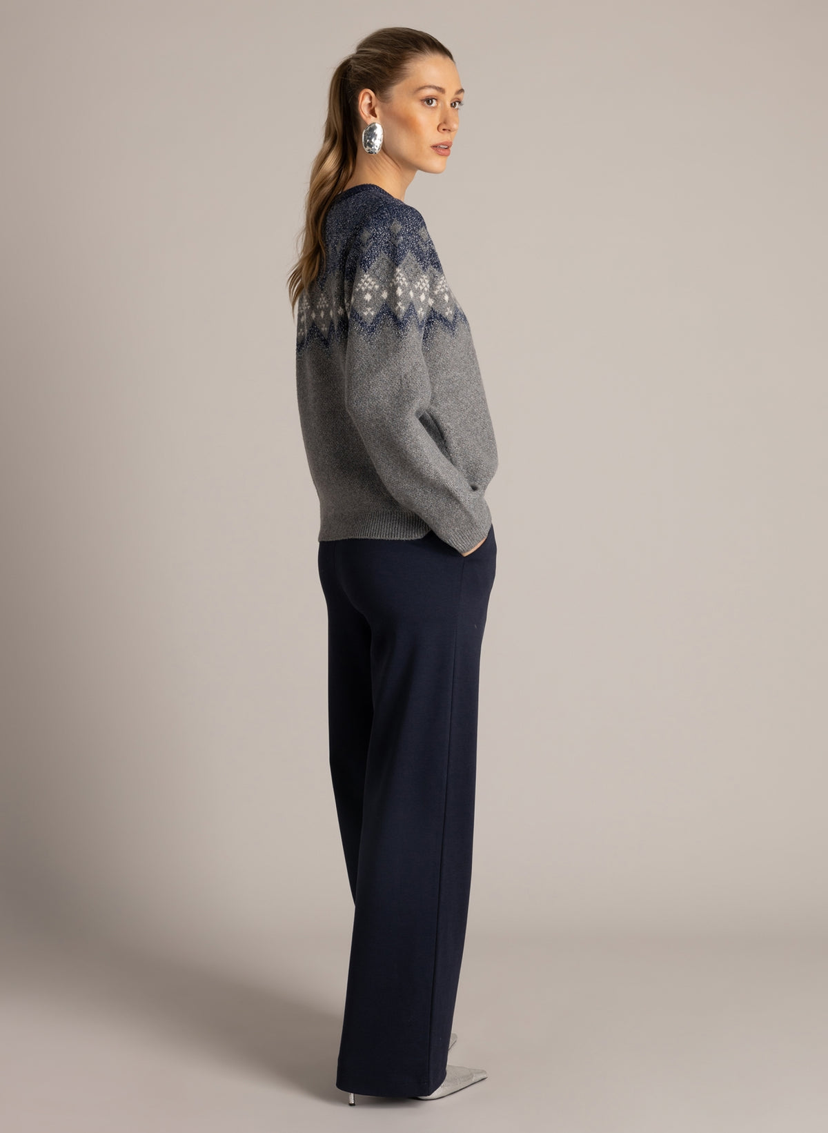 Yest - Ulinda Sweater
