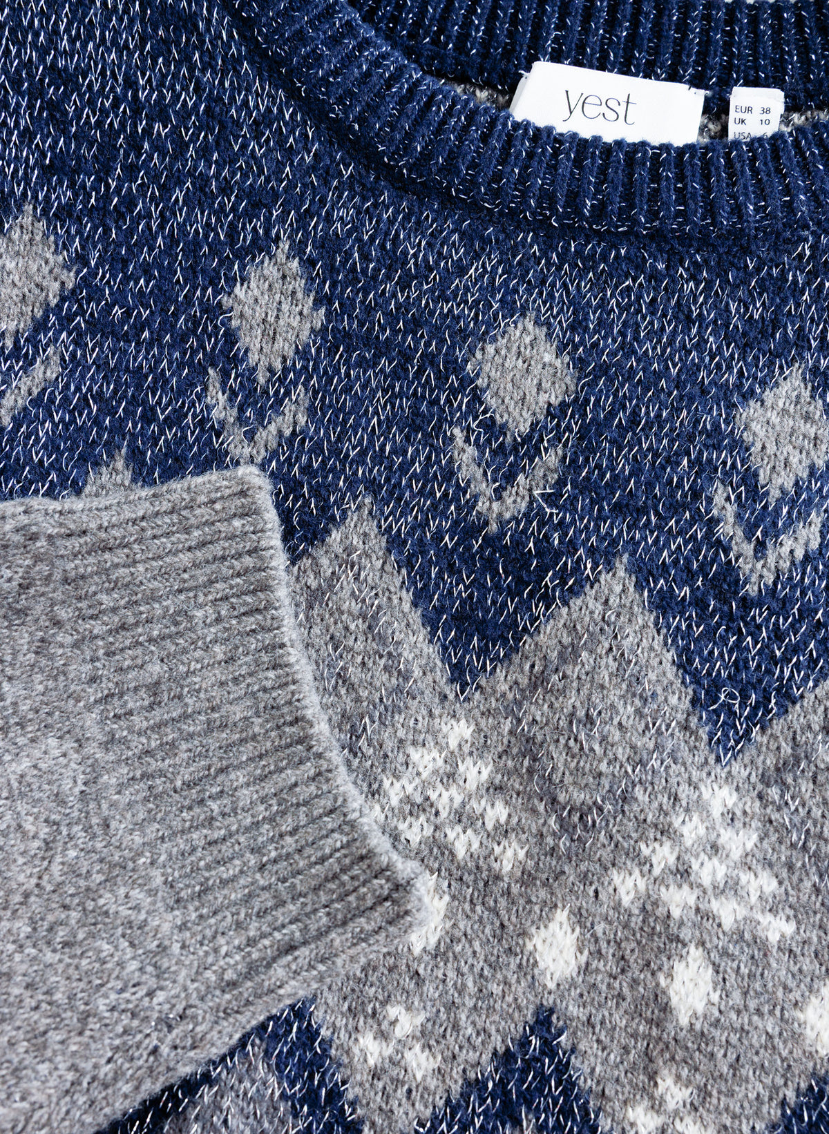 Yest - Ulinda Sweater