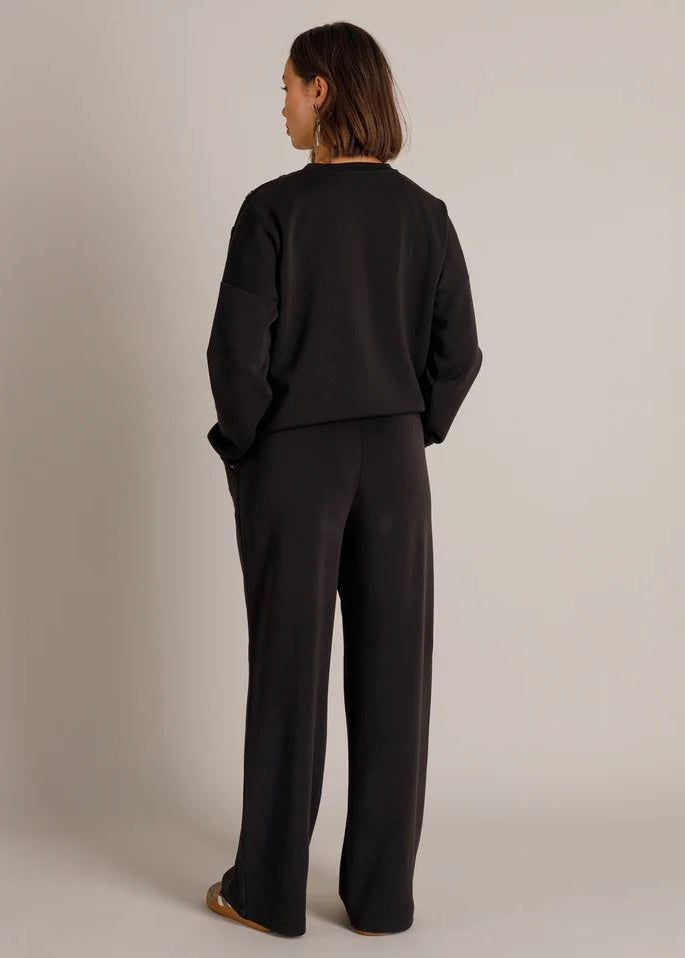 Yest - IIma Essential Pant