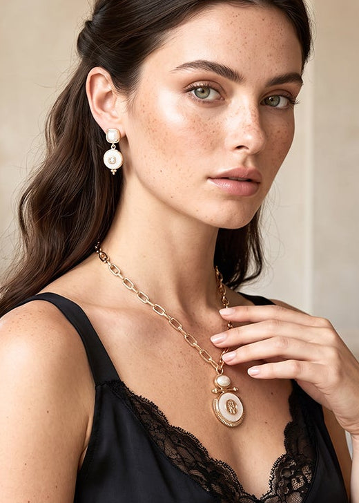 Merx - Oval Link Chain & Pearl Coin Medallion Pendant Necklace