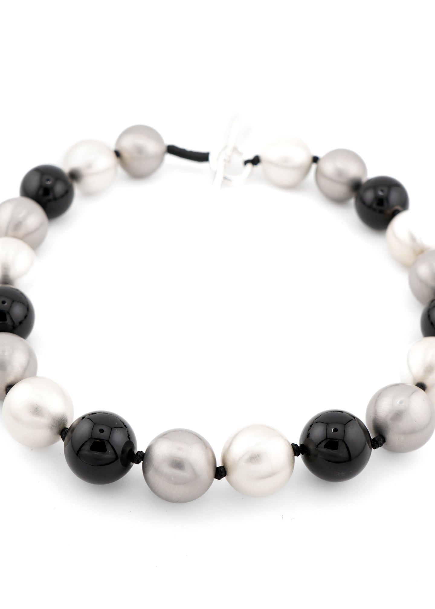 Merx - Brushed Silver & Black Bead Necklace