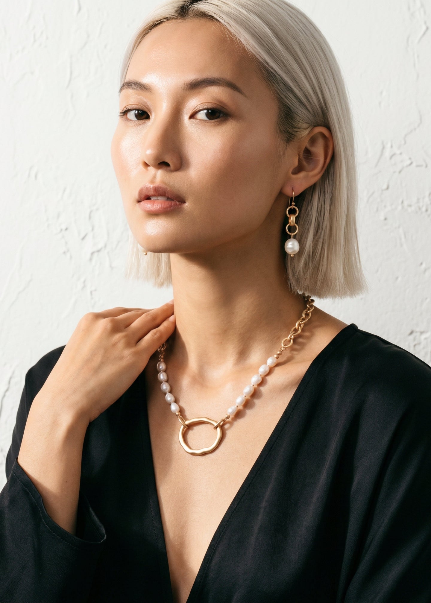 Merx - Pearl Strand & Hammered Gold Ring Necklace