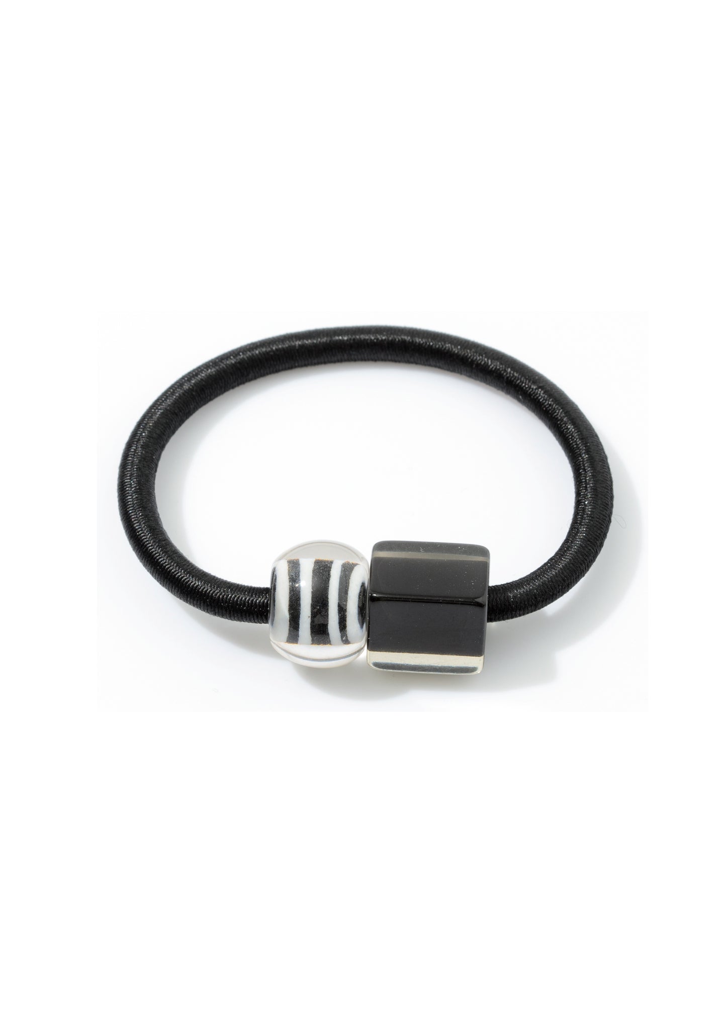 Zsiska - Bliss Stripe Round Bead Bracelet