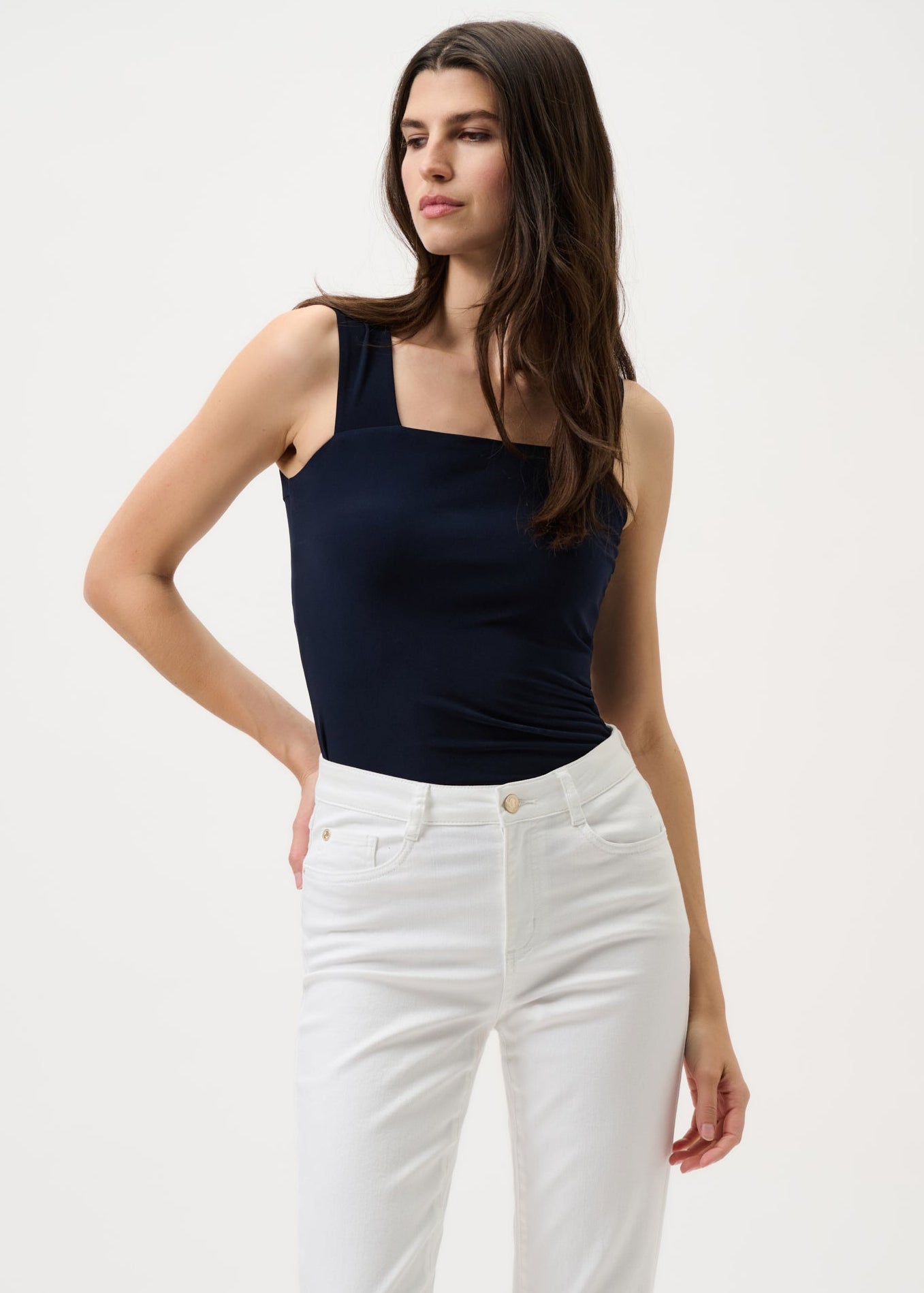 【新品未使用】Acka square rib tops 新品未使用】Acka square rib topsの通販 by R's shop｜ラクマ