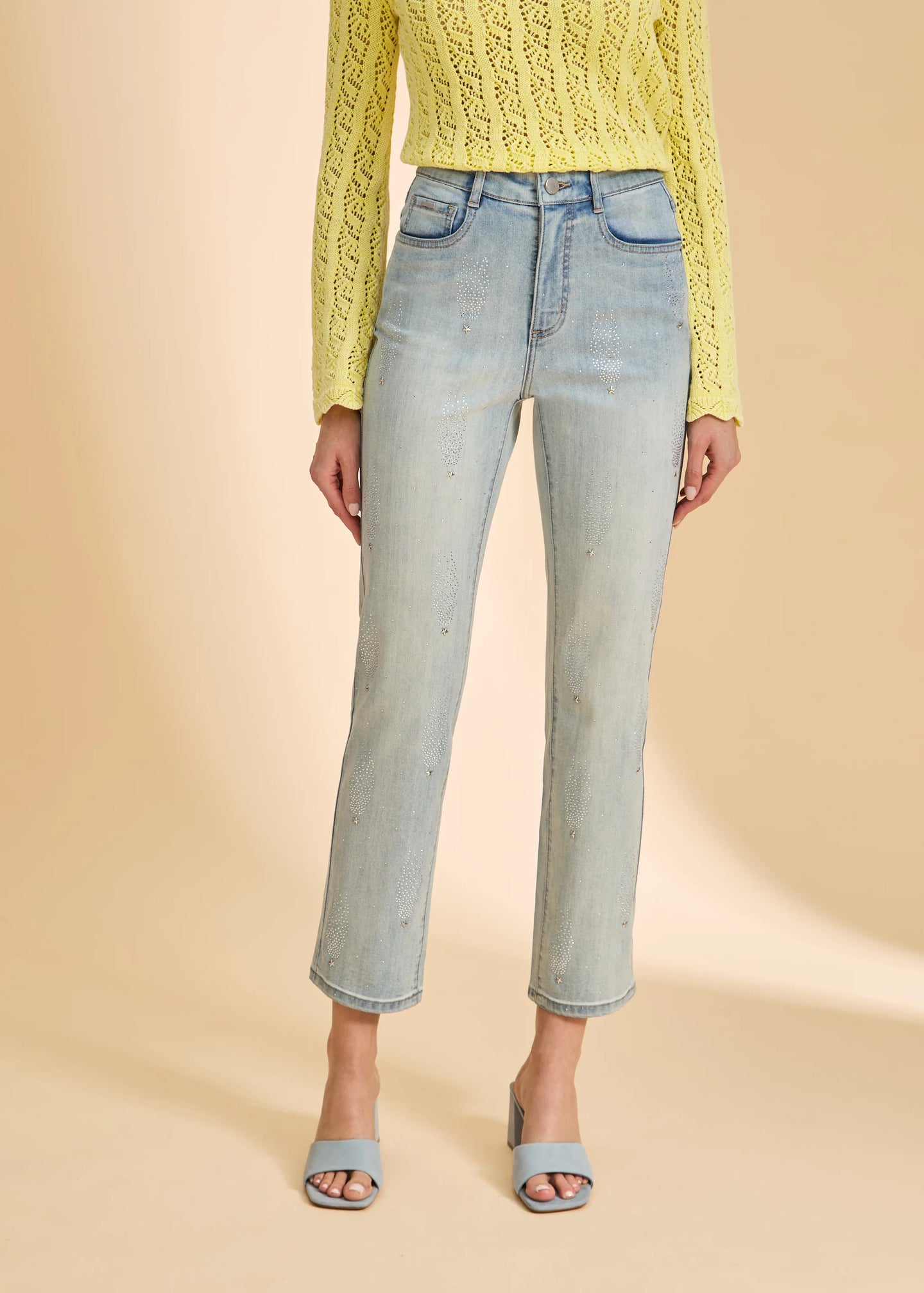 French Dressing Jeans - Suzanne Straight Leg Denim Pale Wash - SALE - ONLINE EXCLUSIVE