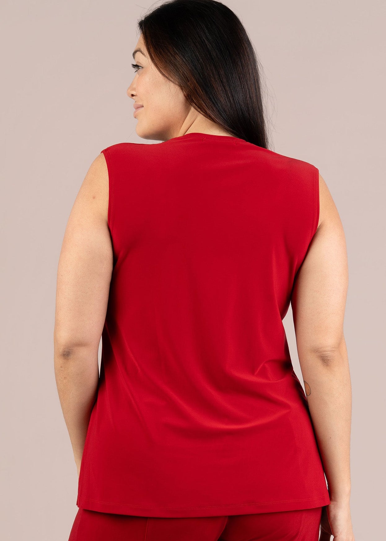 Sympli - Go To Narrow V-Neck Tank