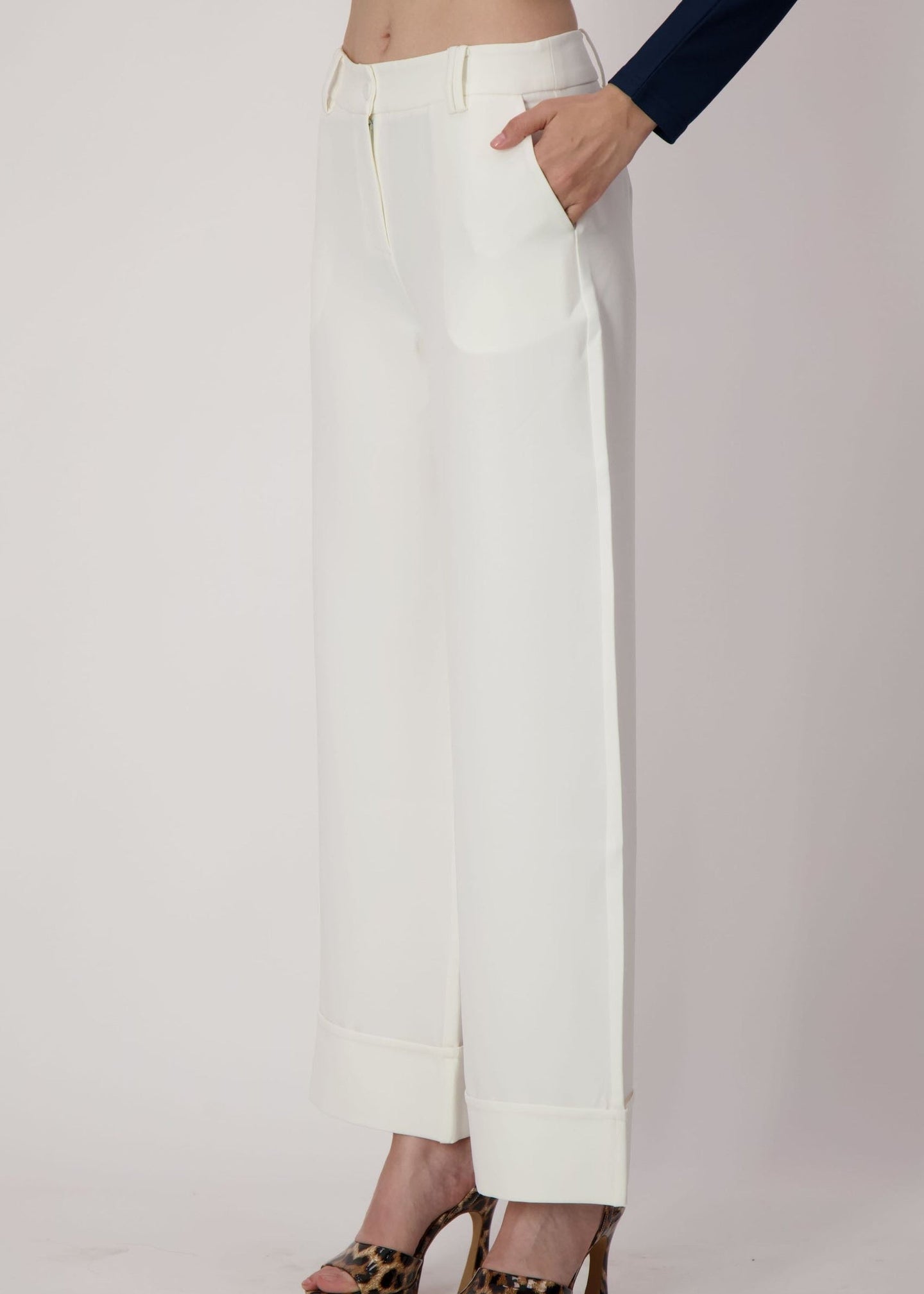 Spanner - Wide Cuff Basic Essential Pant - SALE