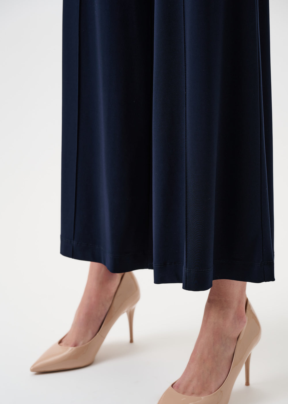 MIDNIGHT BLUE