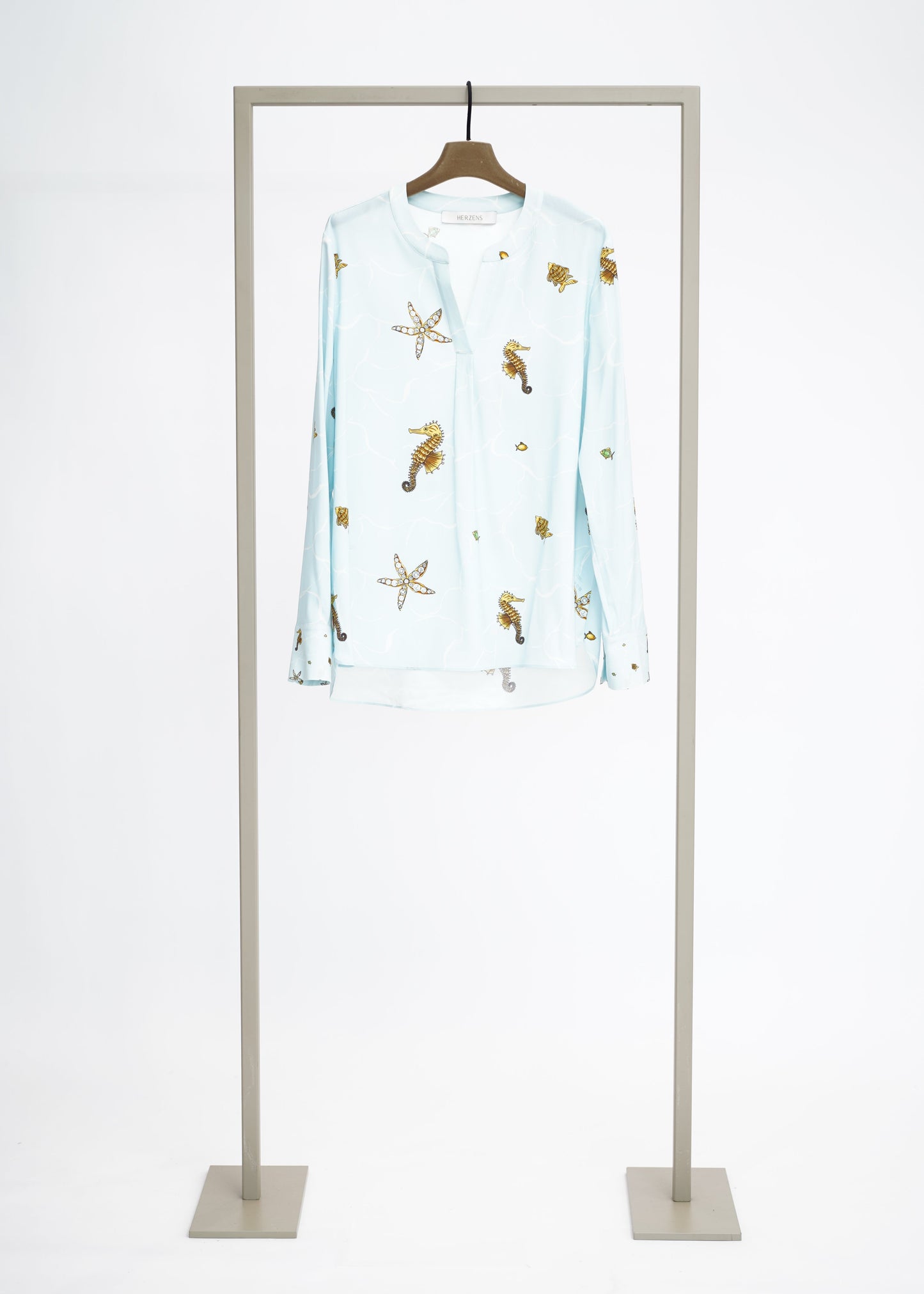 Herzen's - Silk Shellfish Seahorse Print Blouse