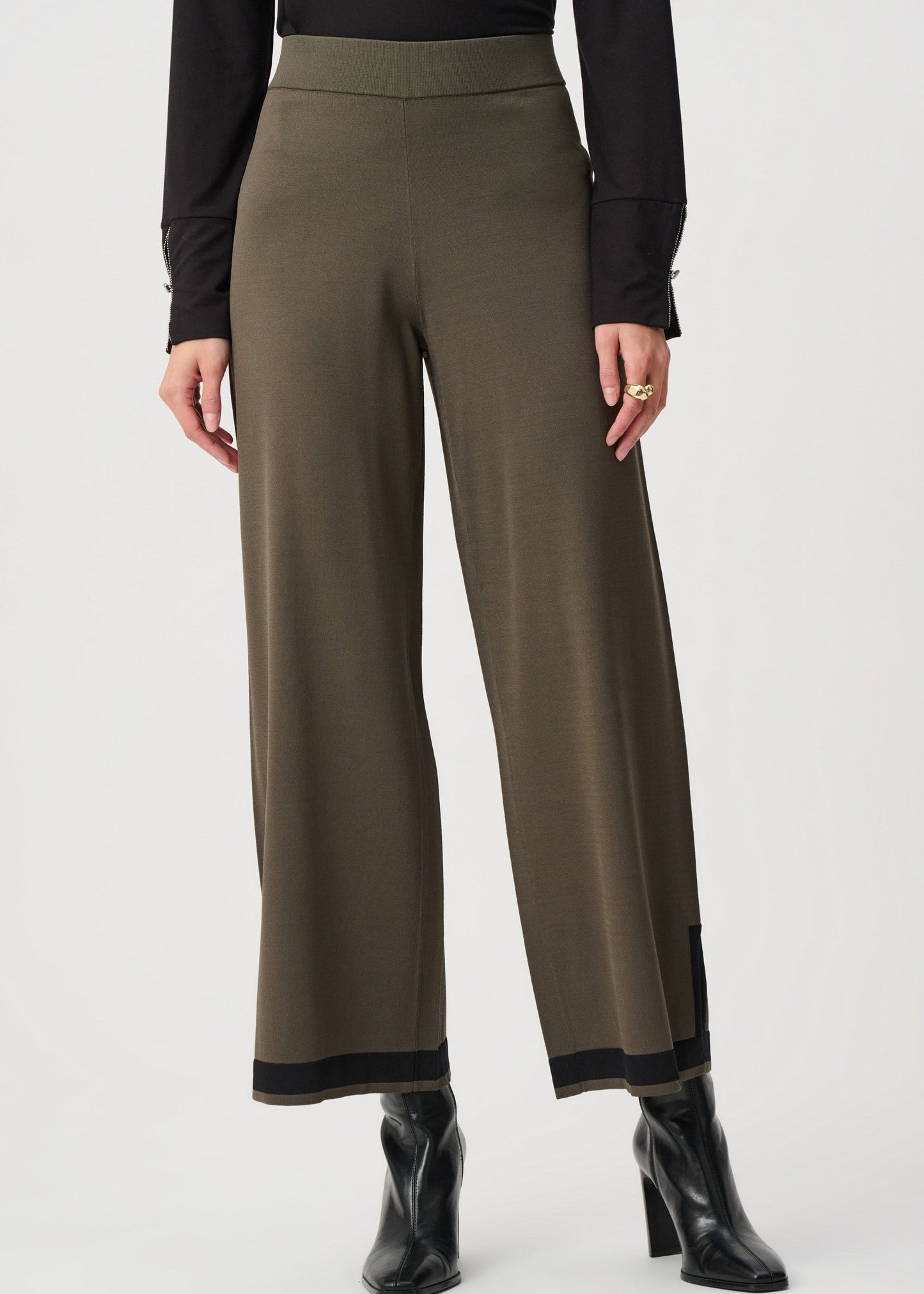 AVOCADO/BLACK