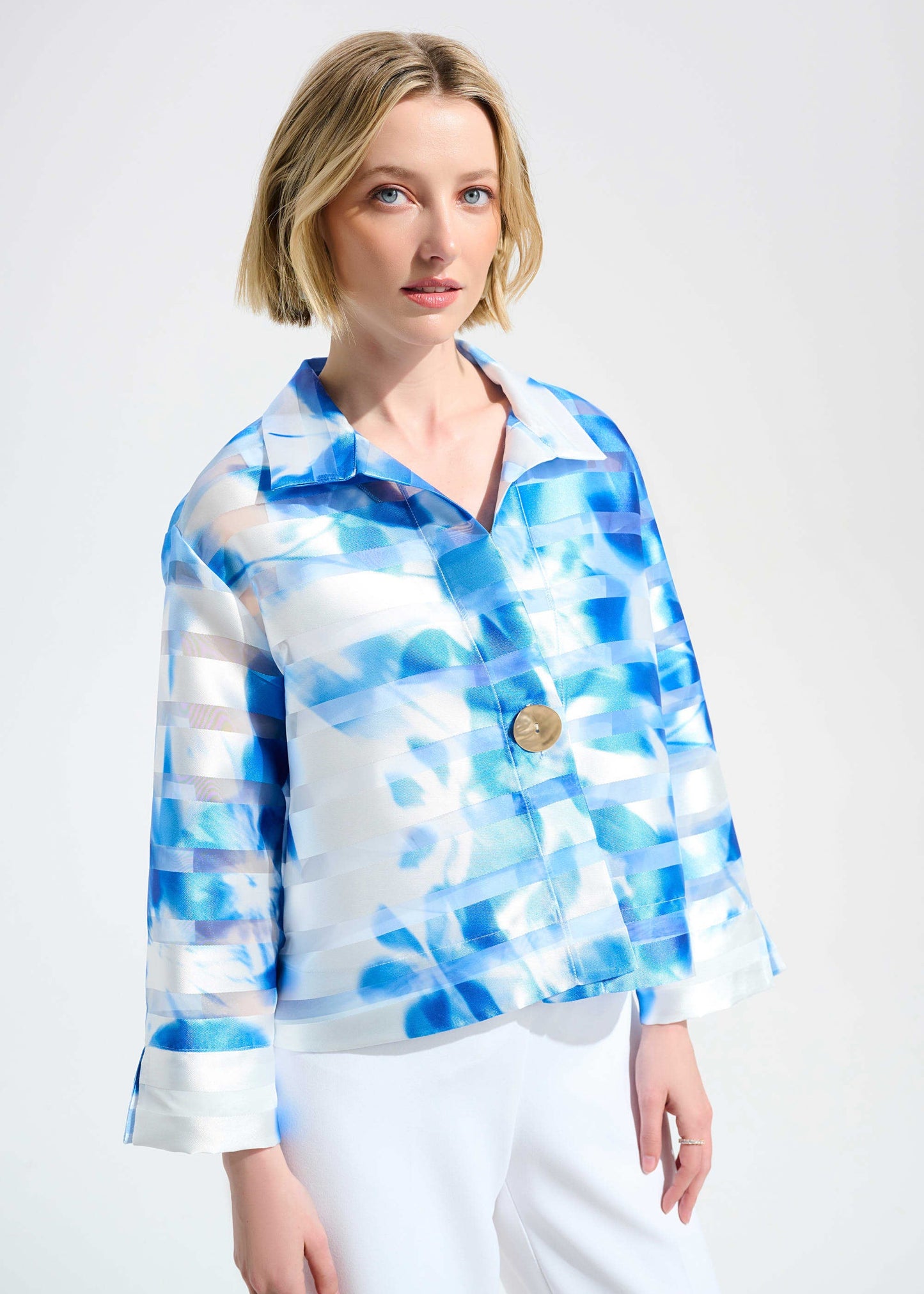 Joseph Ribkoff - Jacquard Organza Floral Print Trapeze Jacket With Statement Button