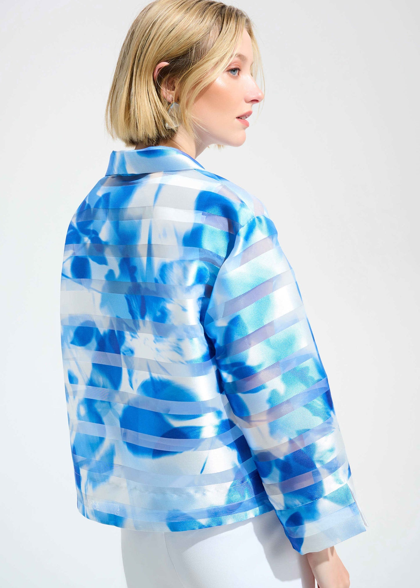 Joseph Ribkoff - Jacquard Organza Floral Print Trapeze Jacket With Statement Button