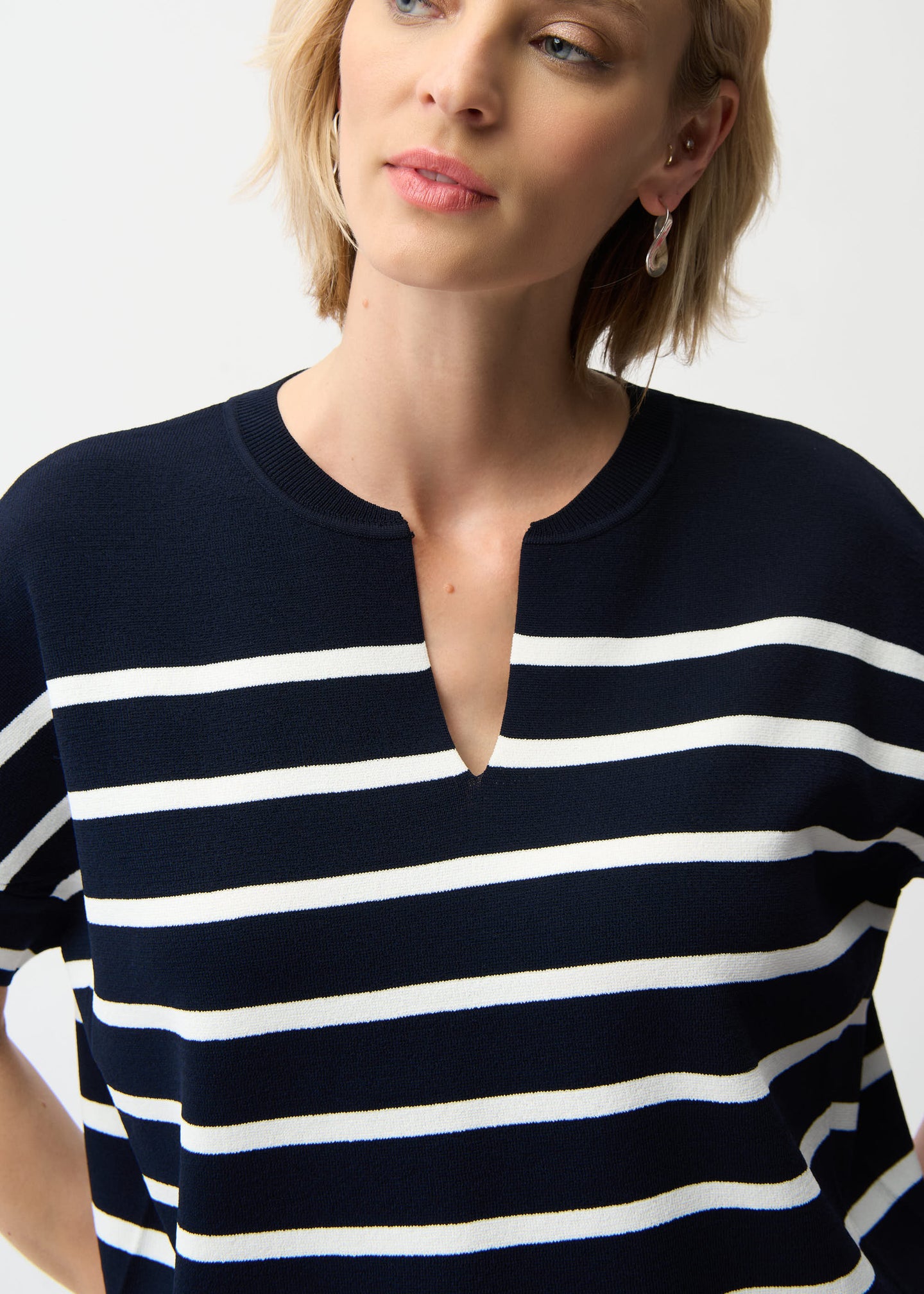 MIDNIGHT BLUE/VANILLA