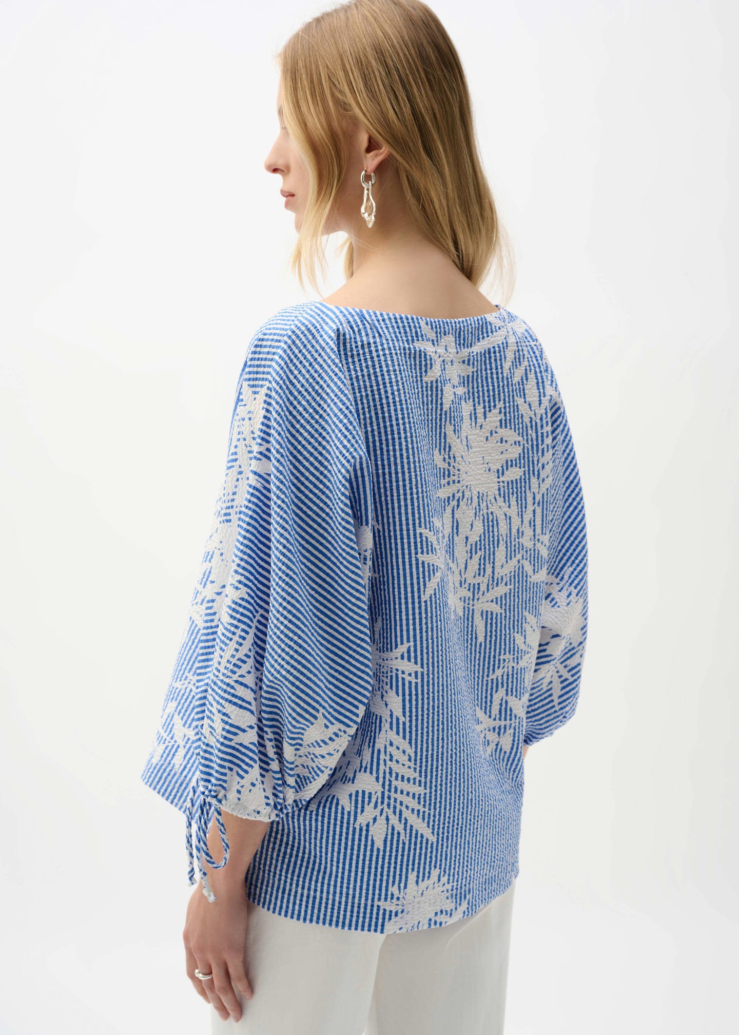 Joseph Ribkoff - Woven Seersucker Floral Print Trapeze Top