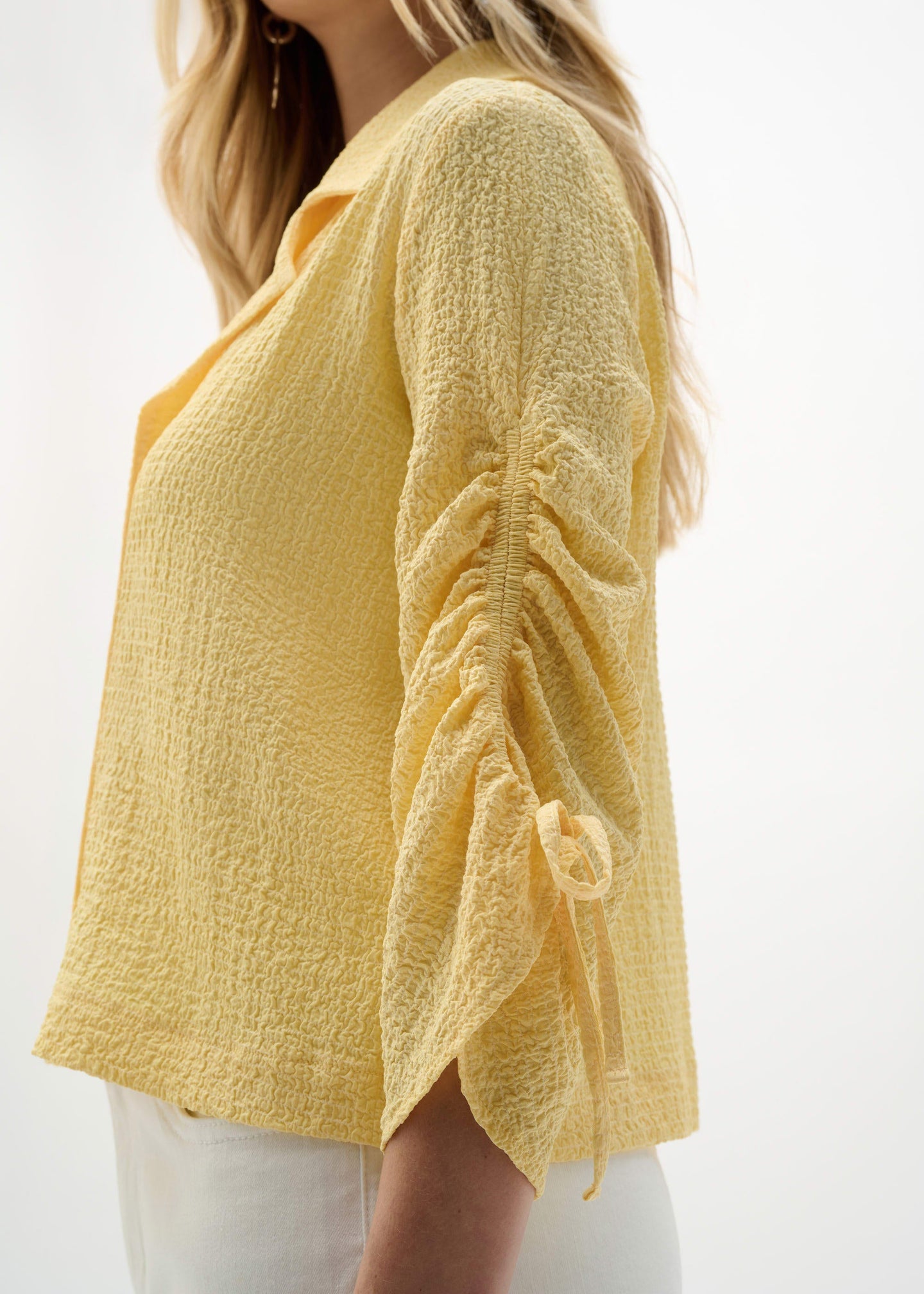MELLOW YELLOW
