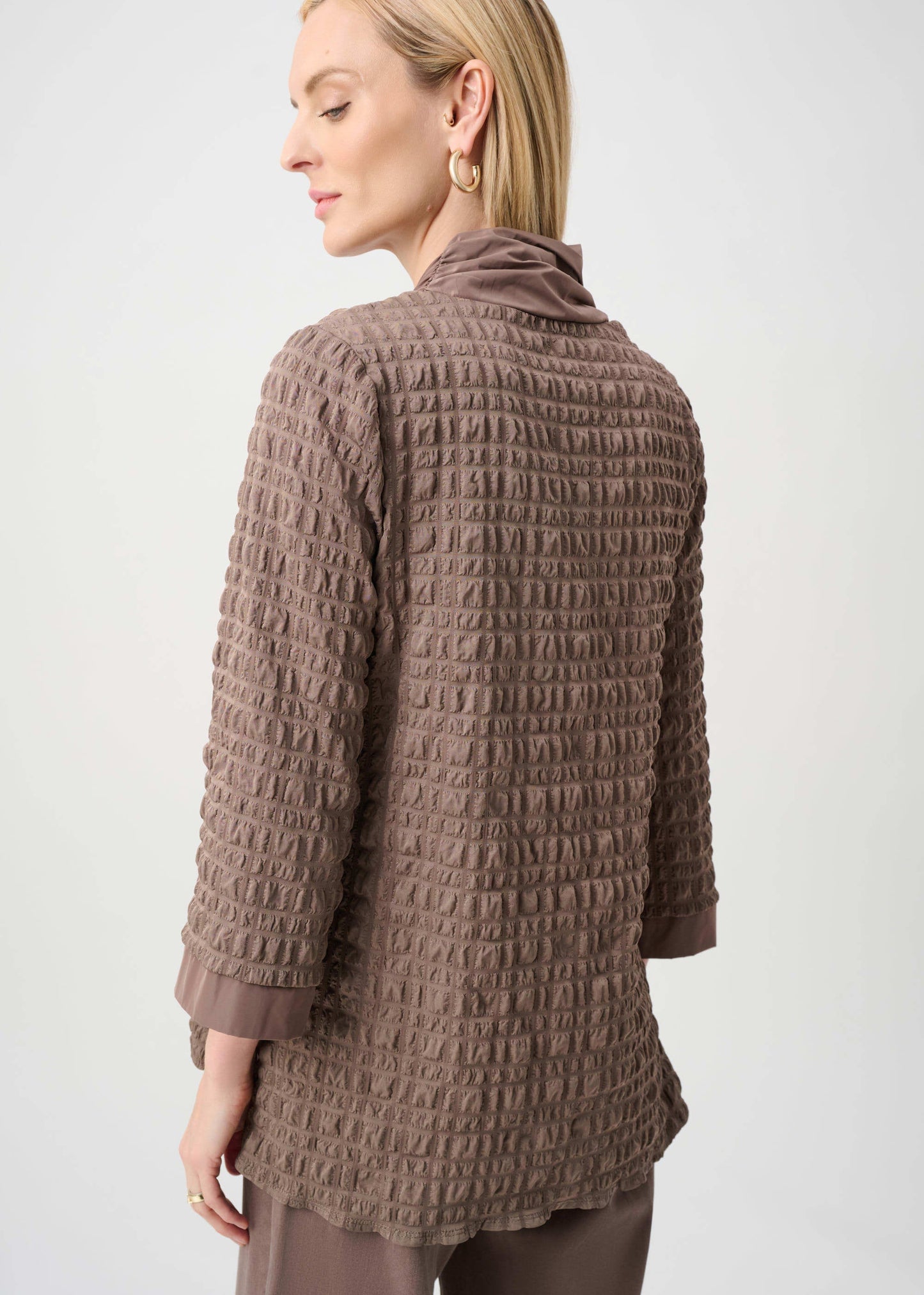 Joseph Ribkoff - Bubble Jacquard & Memory Straight Top