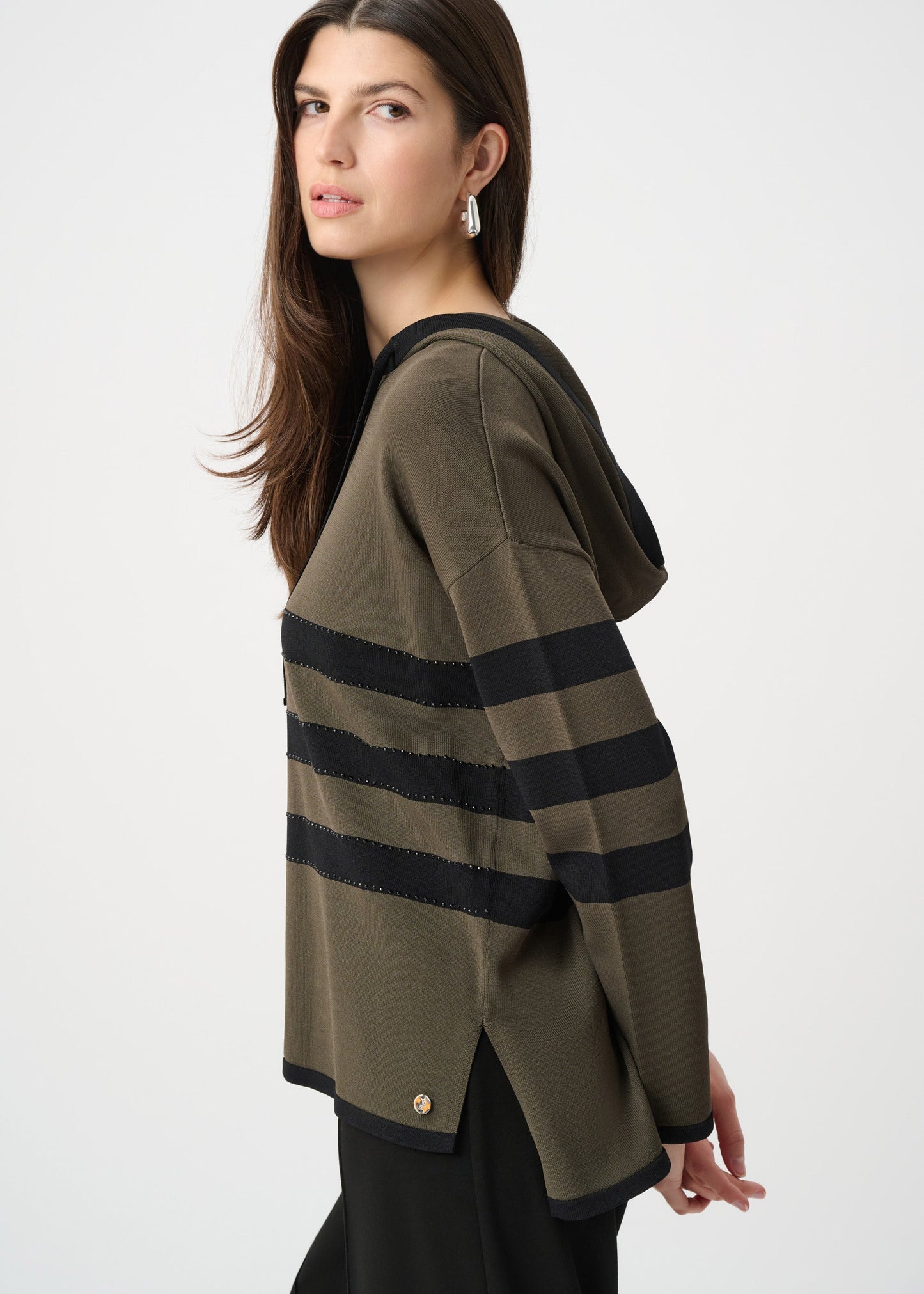 AVOCADO/BLACK