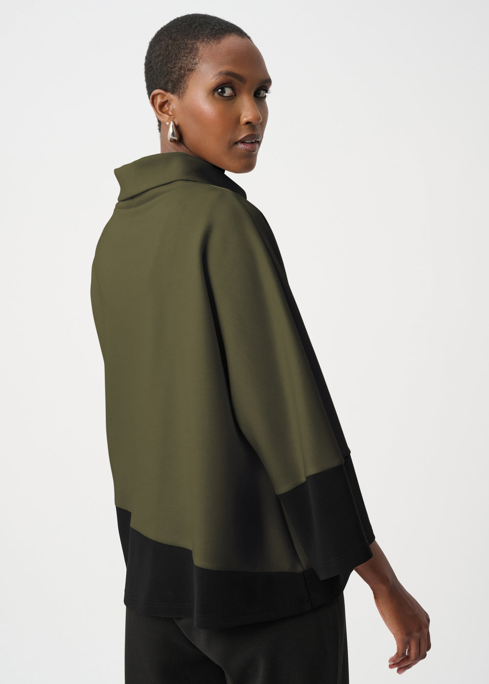AVOCADO/BLACK