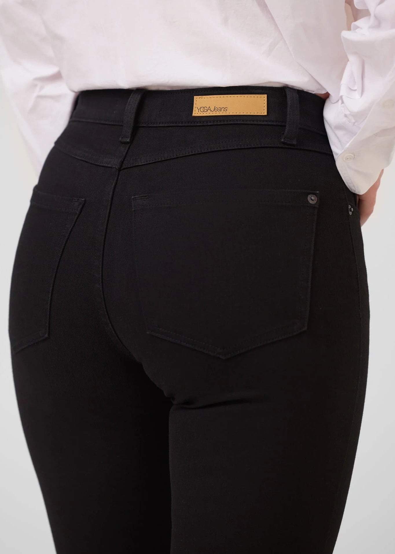 Yoga - Chloe Straight Classic Rise - Black