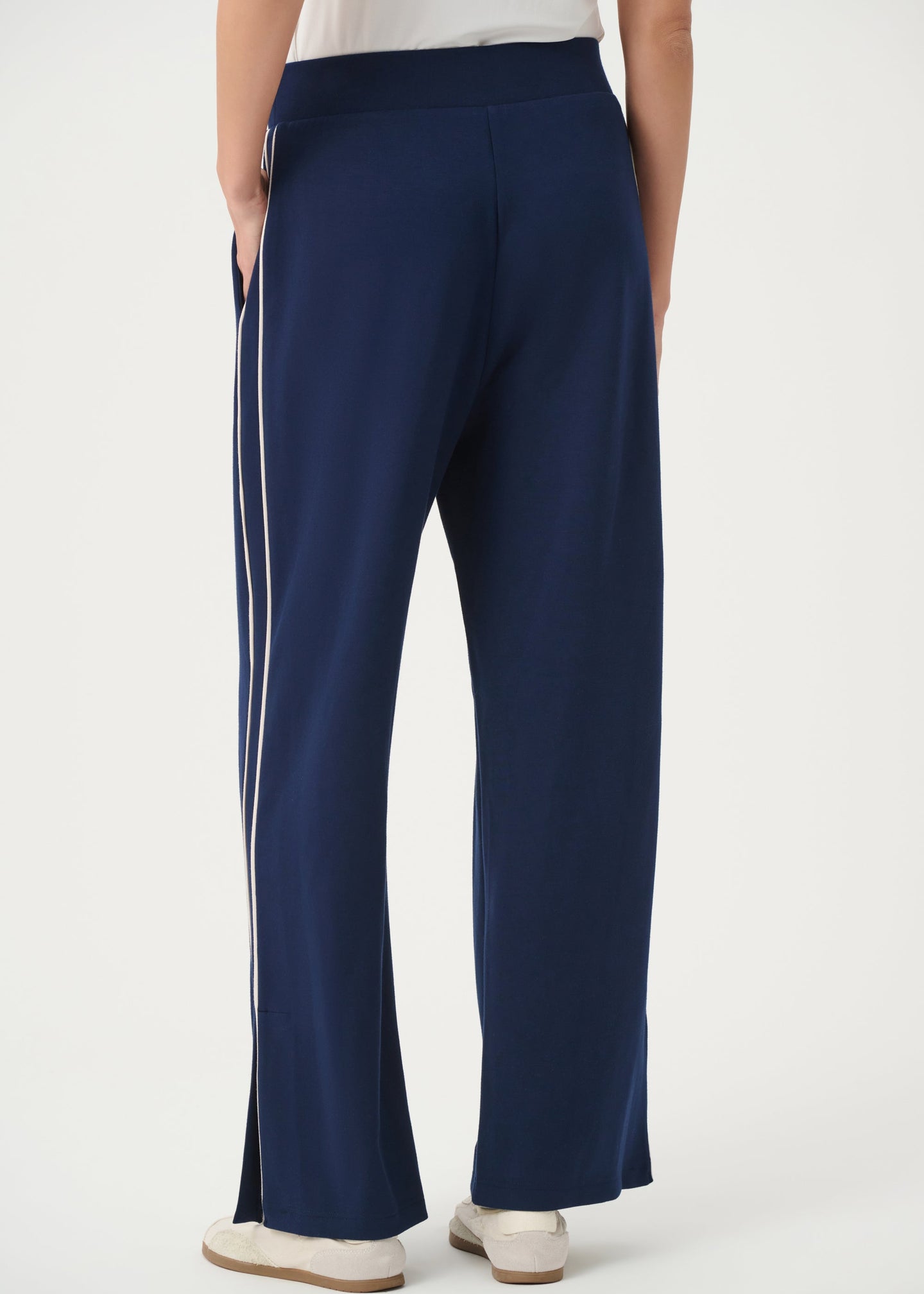 Joseph Ribkoff - Piped Wide-Leg Track Pant