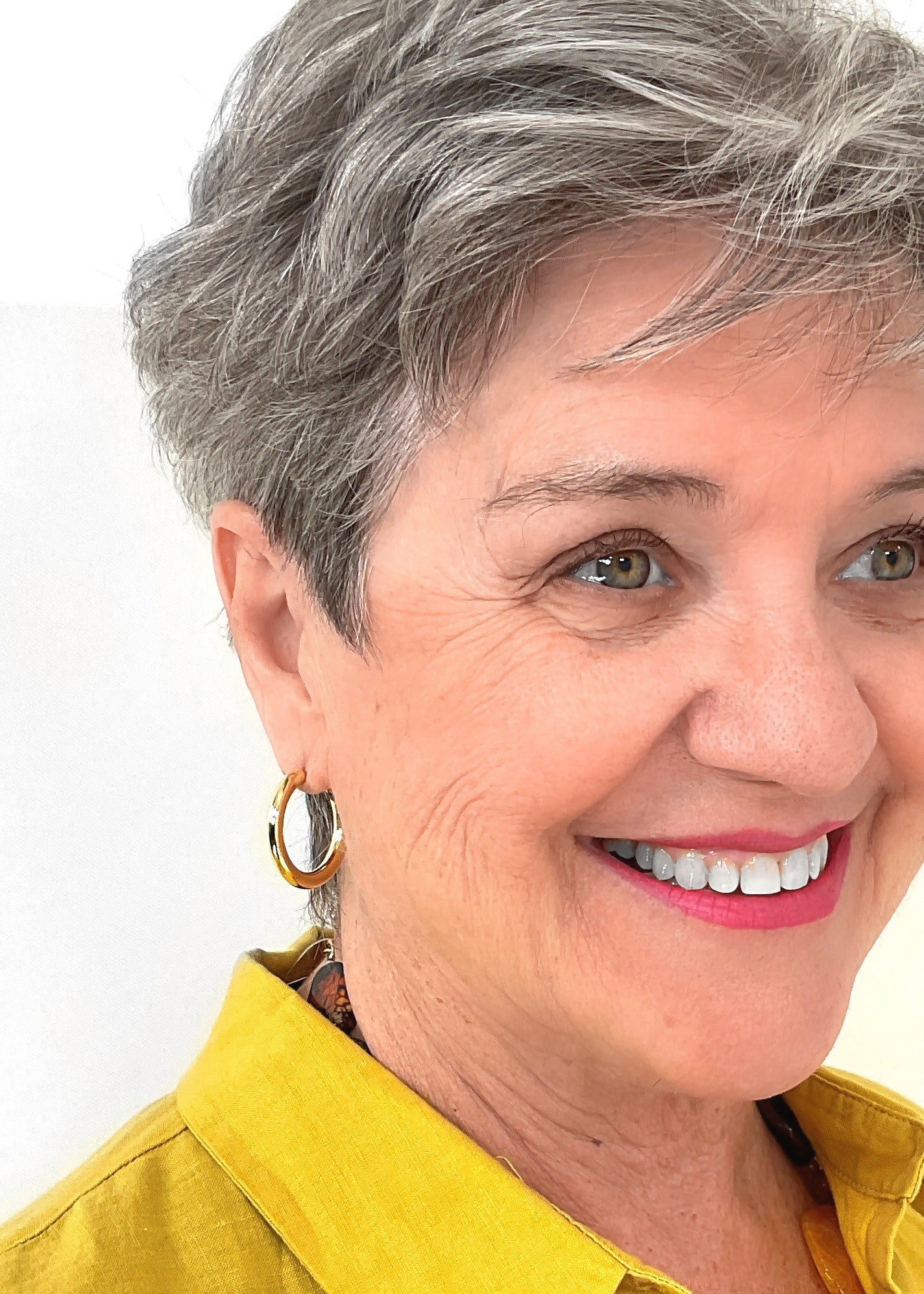 Merx - Gold Hoop Earrings 30mm