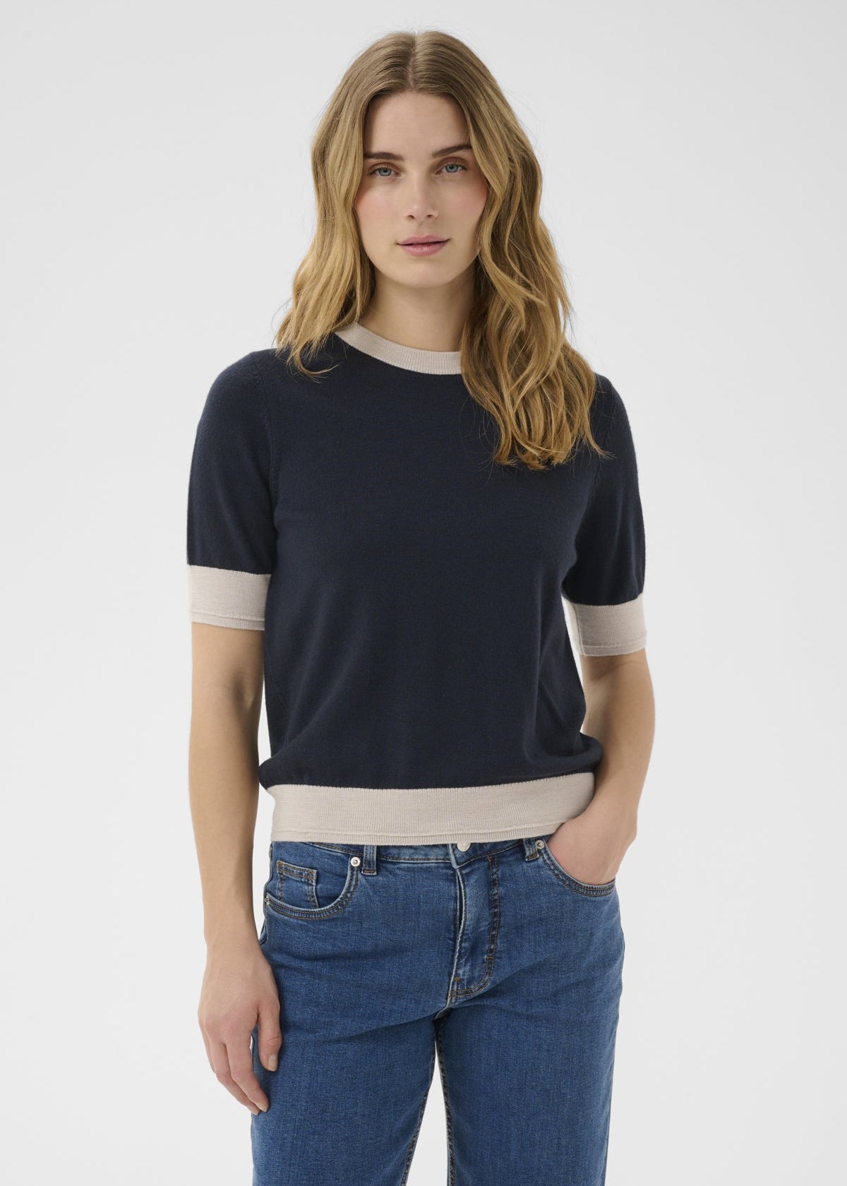 NATURAY/ NAVY
