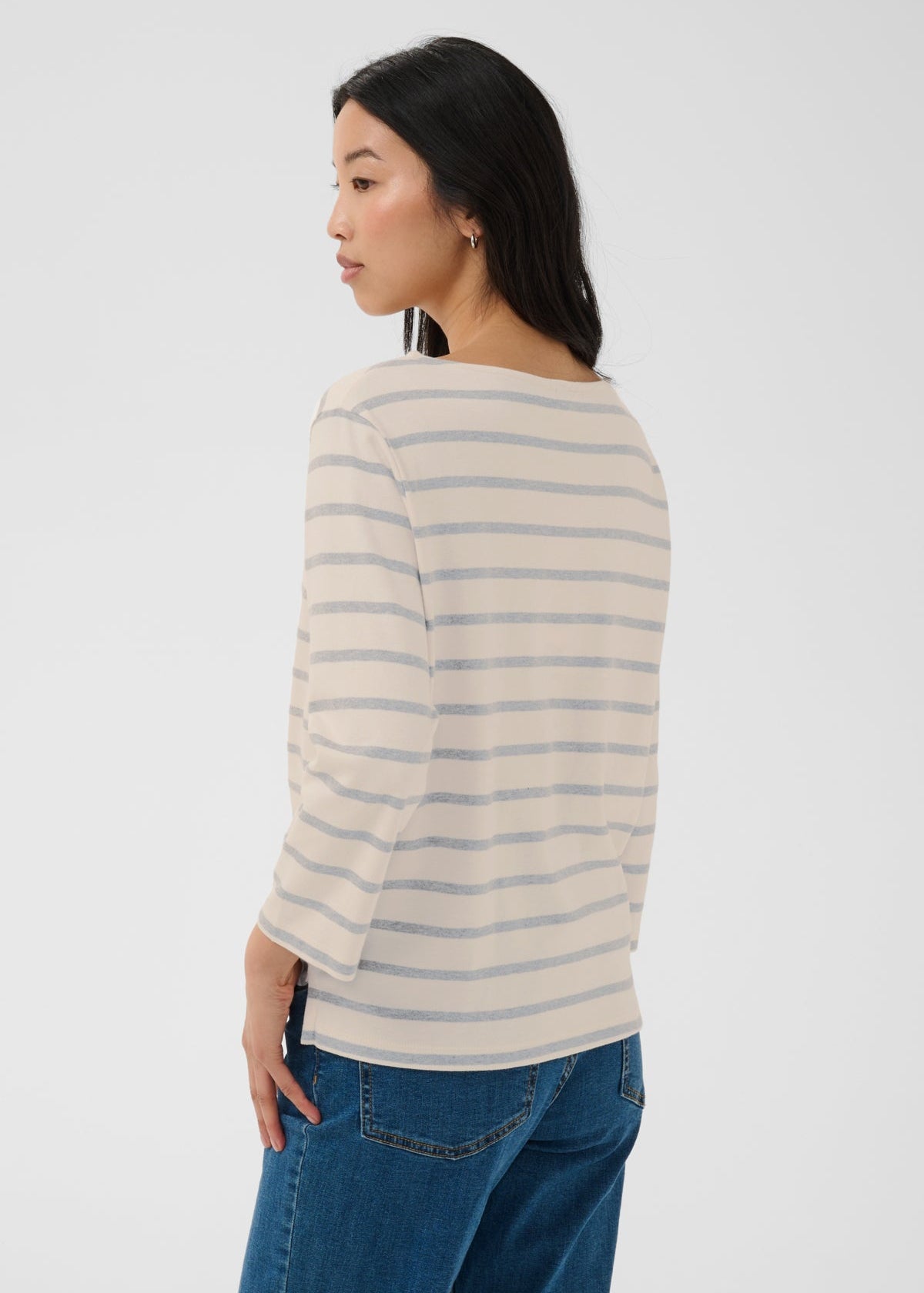 EGGNOG GREY STRIPE