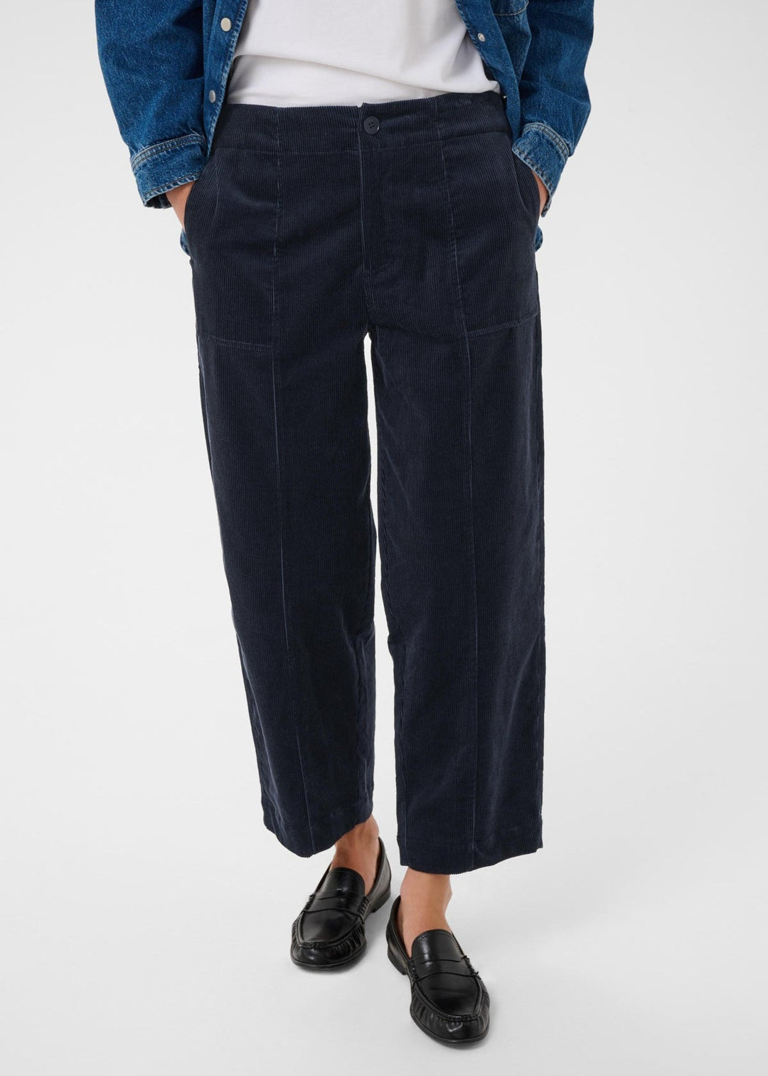 DARK NAVY