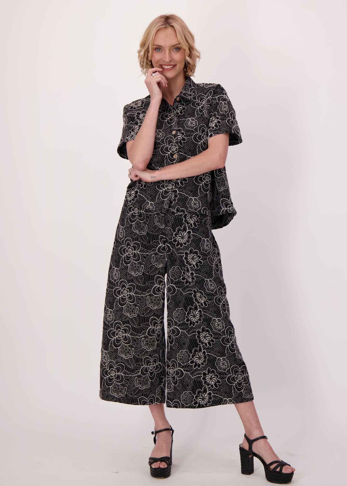 Gabby Isabella - Noir Botanical Embroidered Pant - SALE