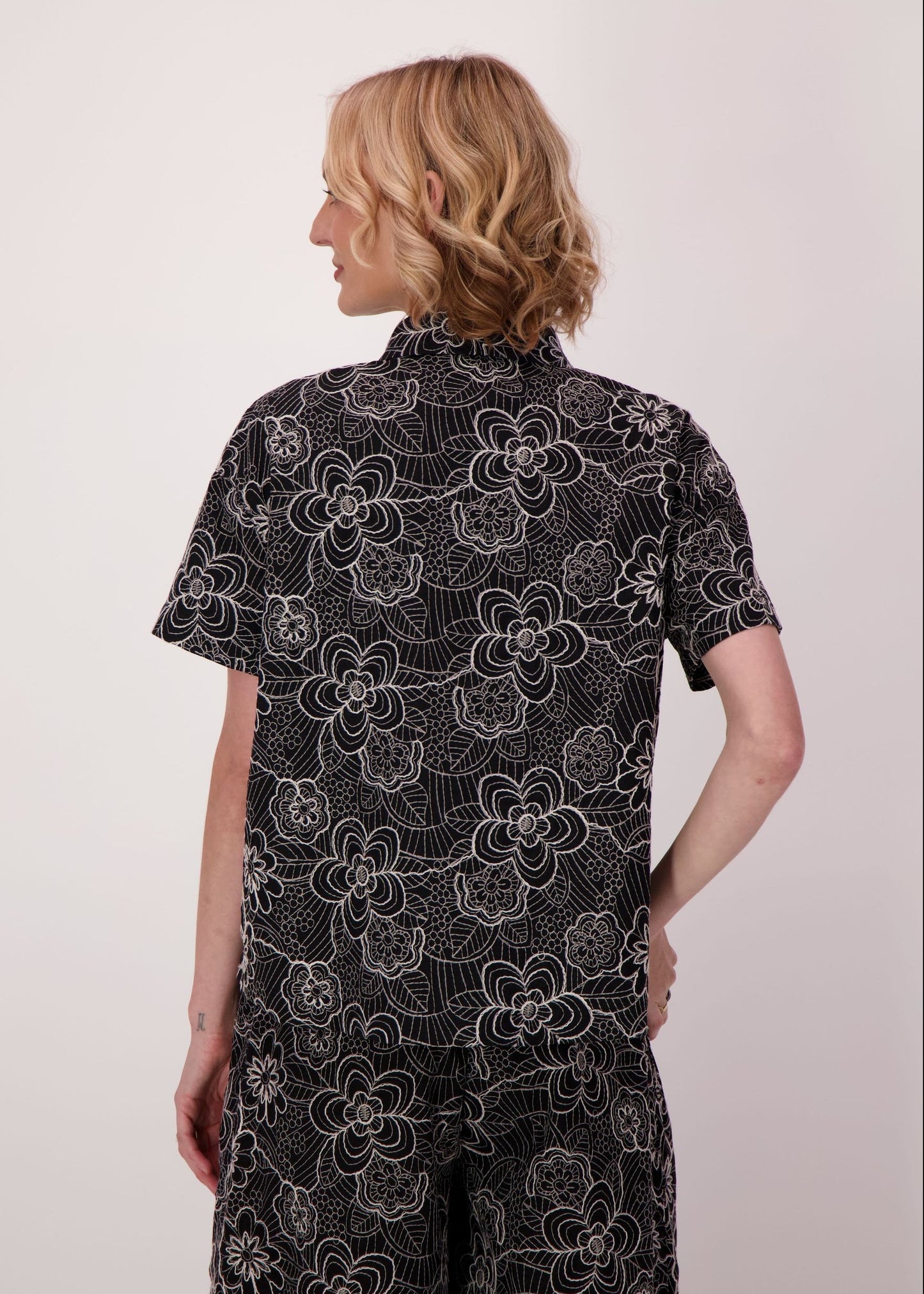 Gabby Isabella - Noir Botanical Embroidered Shirt - SALE