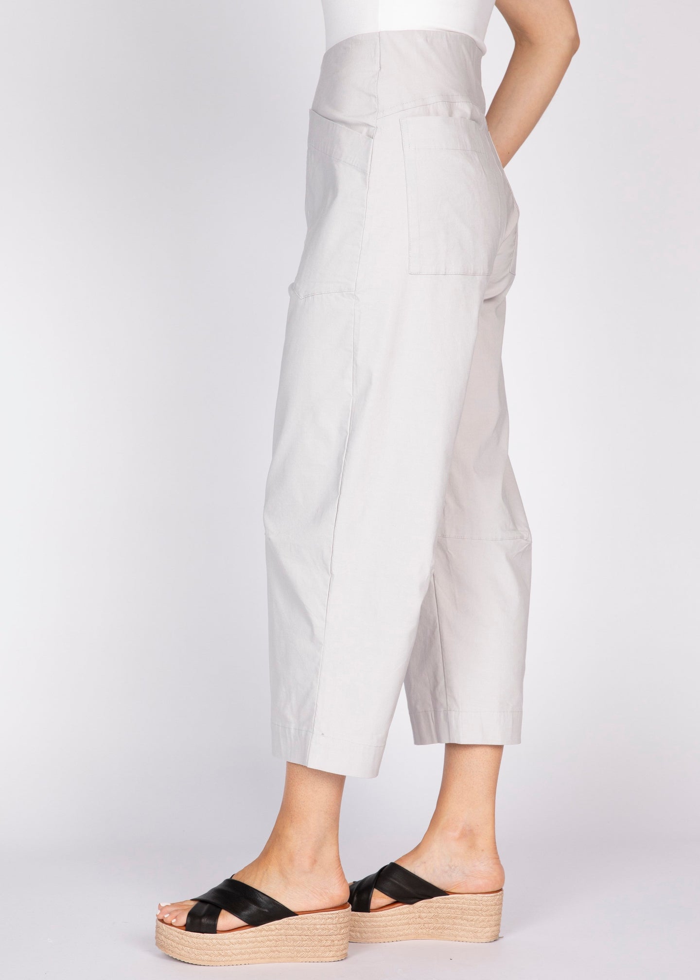 Olivia - Hampton Woven Edit Crop Pant