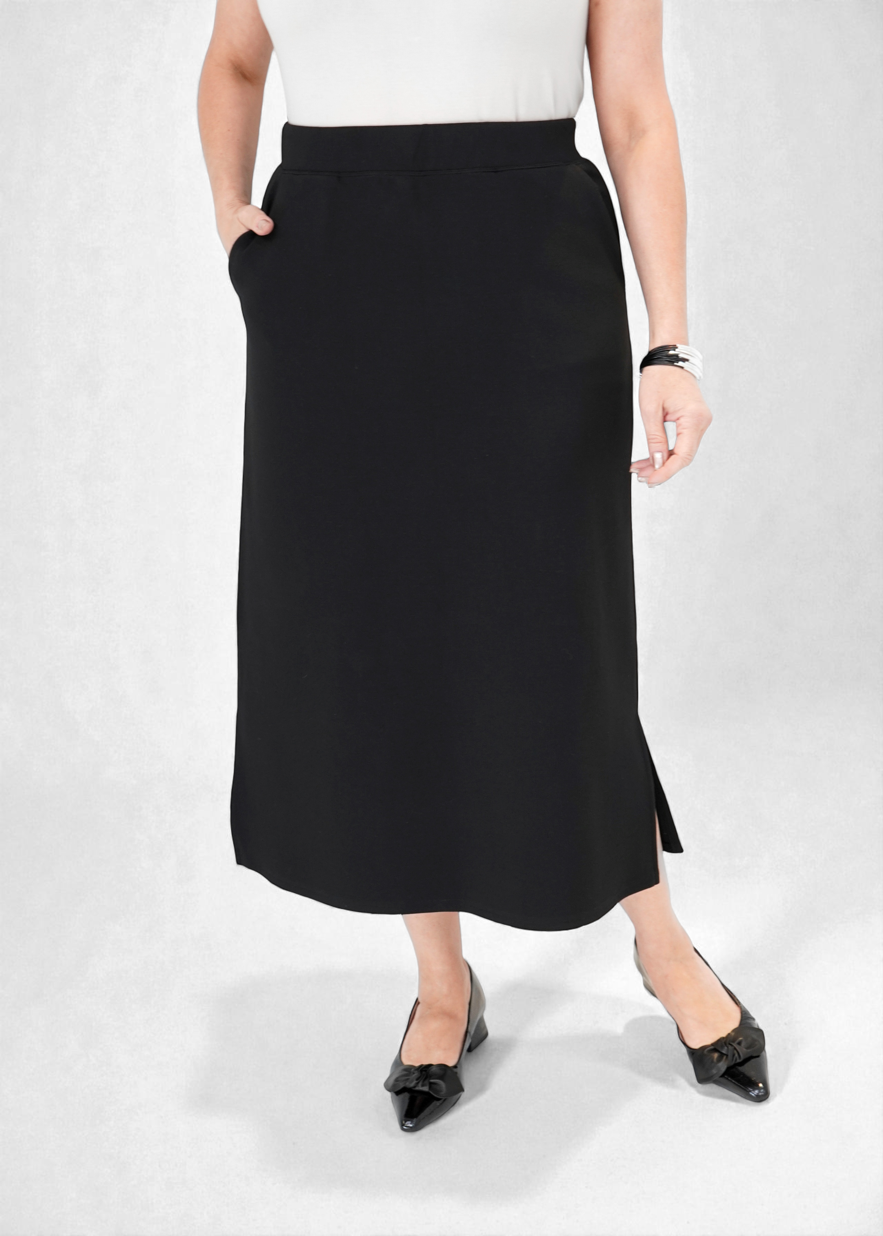 Shop Skirts and Shorts Online – Shepherd's Fashions Canada