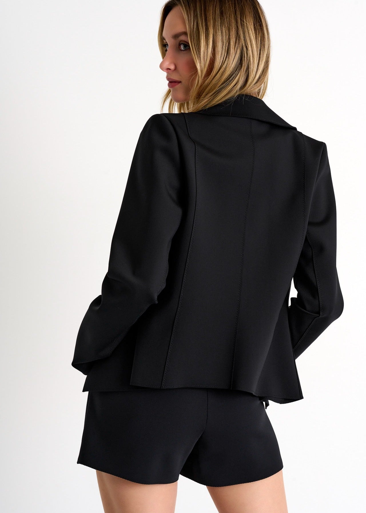 SHAN - Classic Fitted Blazer - Online Exclusive