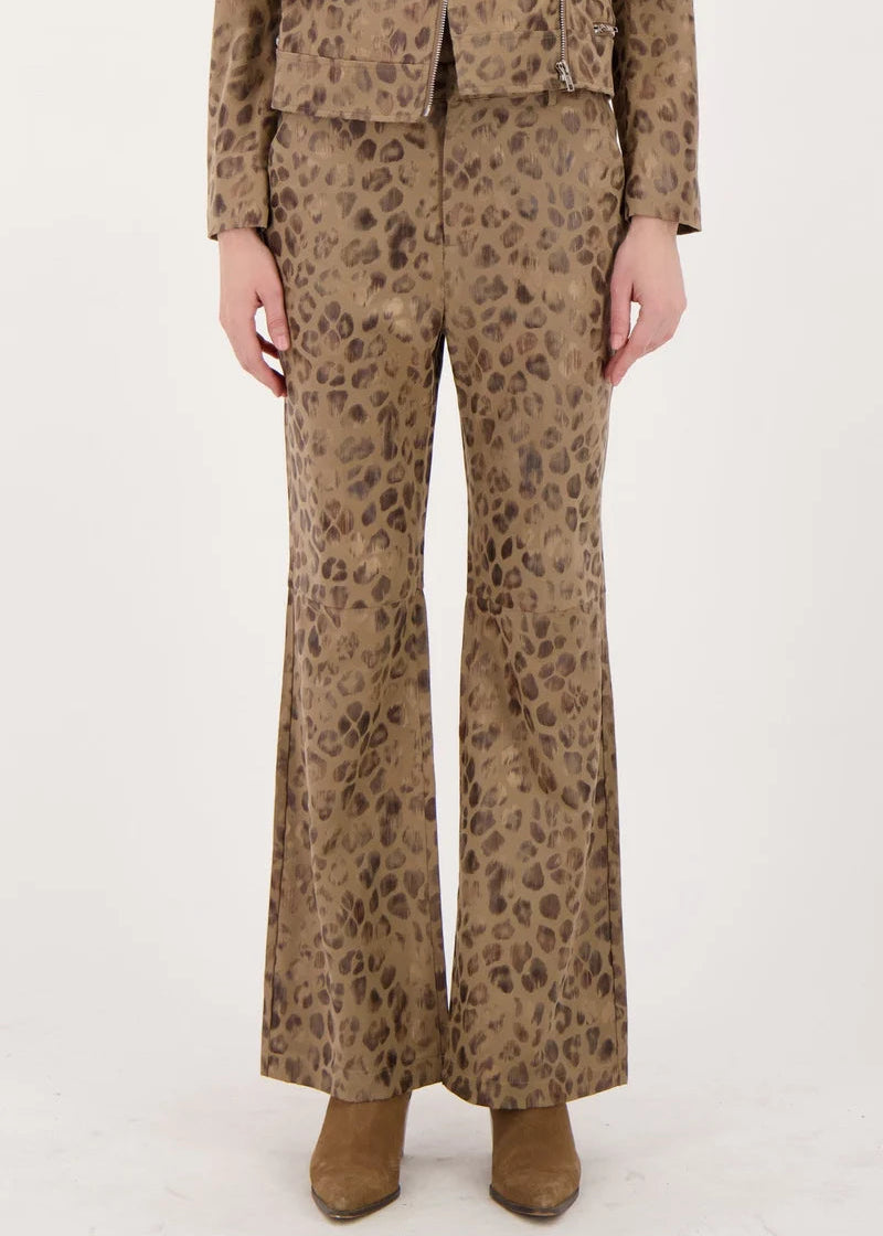 Gabby Isabella - Subtle Vegan Metallic Leopard Pant