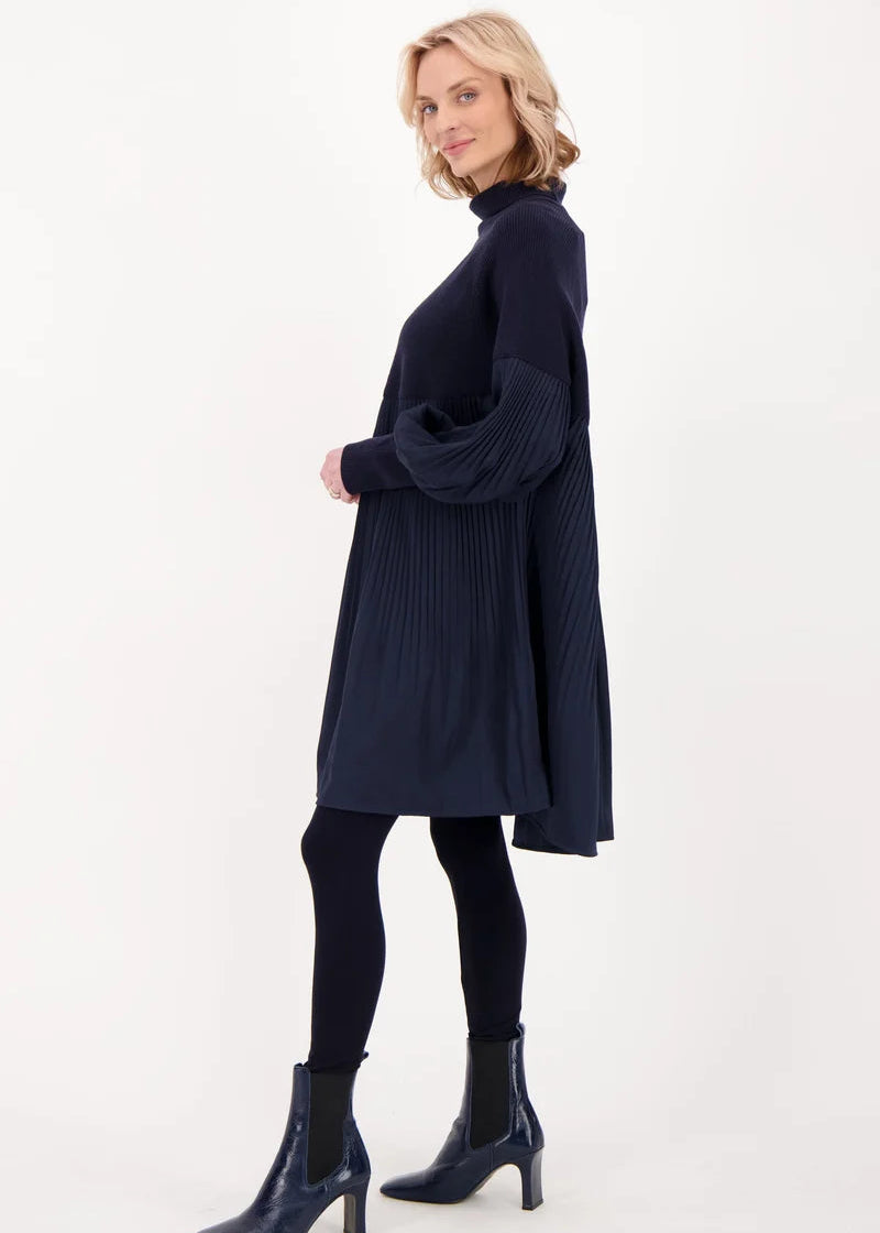Gabby Isabella - Sweater/Pleated Dress