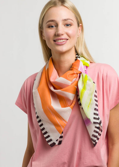 V Fraas - Graphic Love Scarf