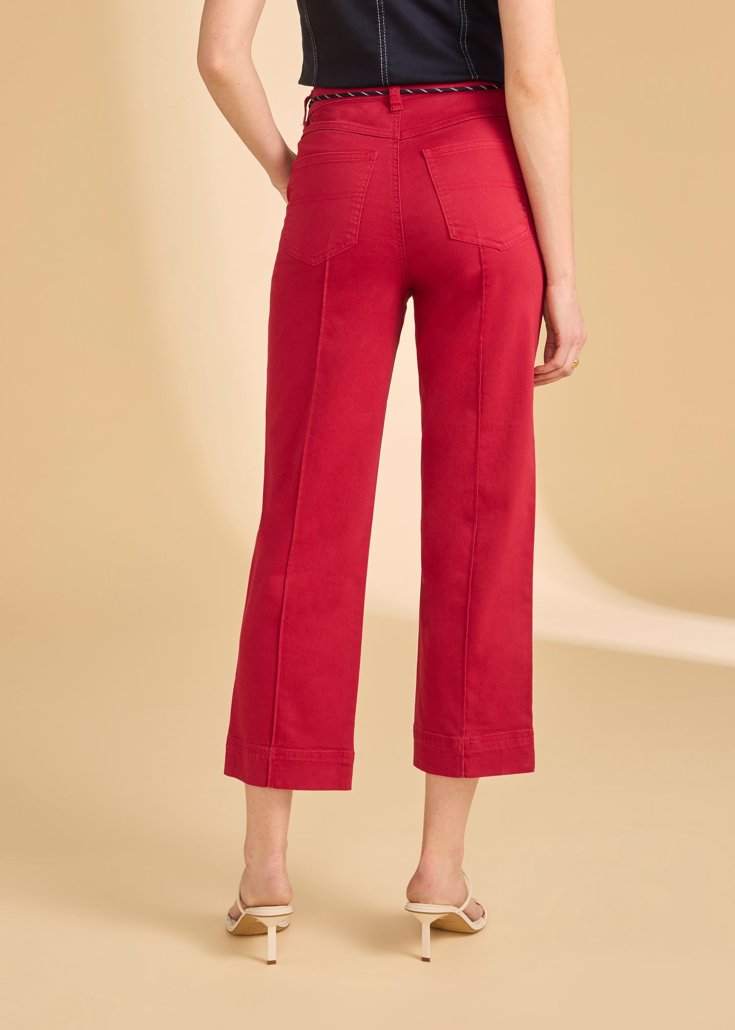 LAVA RED