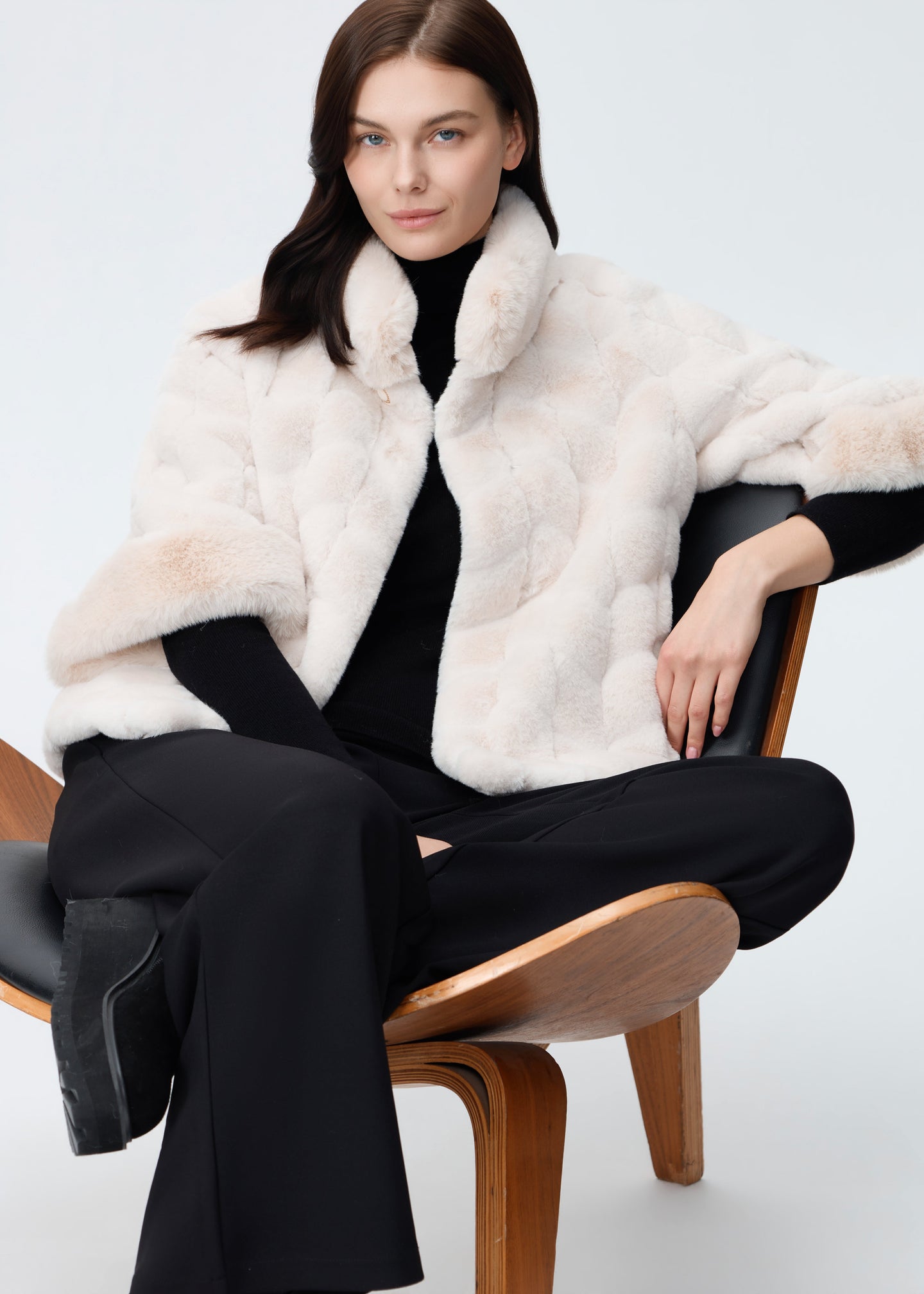 Nikki Jones - Faux Fur 3/4 Sleeve Capelet